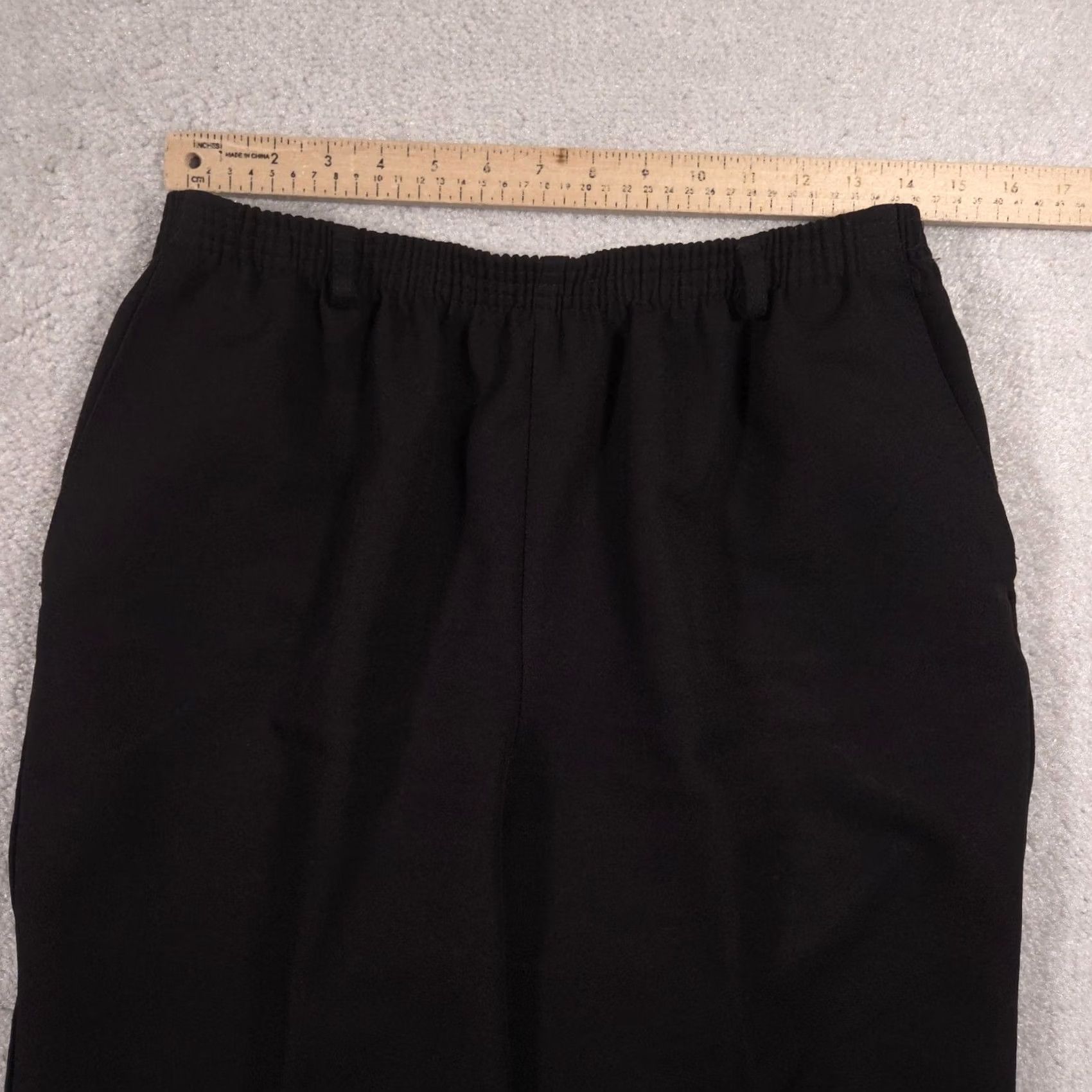 Vintage VINTAGE Alfred Dunner Pants Womens 12 Black Crepe Pull On Tapered Dress USA 90s Size 34" / US 12 / IT 48 - 7 Thumbnail