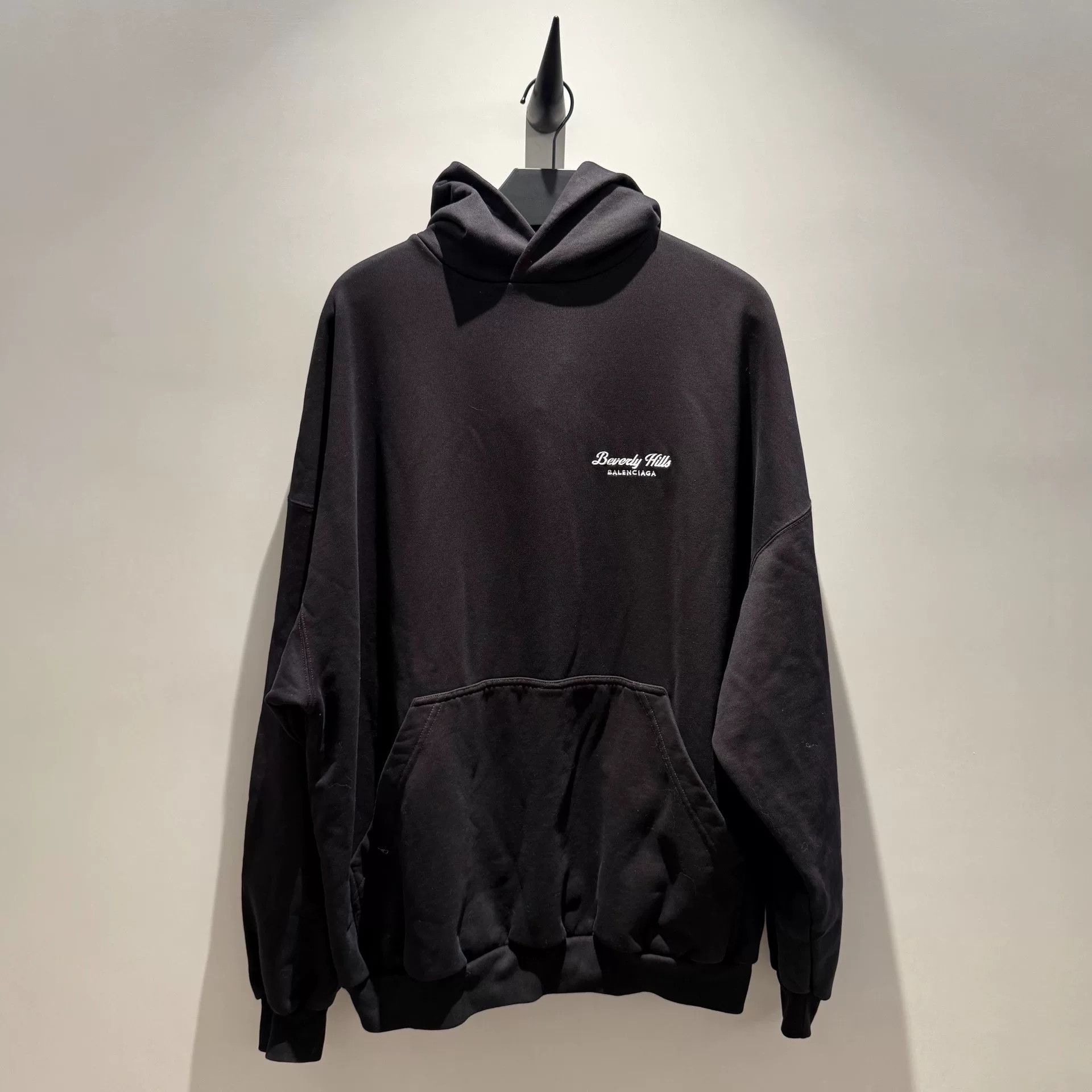 Balenciaga Balenciaga Embroidered Logo Hoodie Size US M / EU 48-50 / 2 - 1 Thumbnail