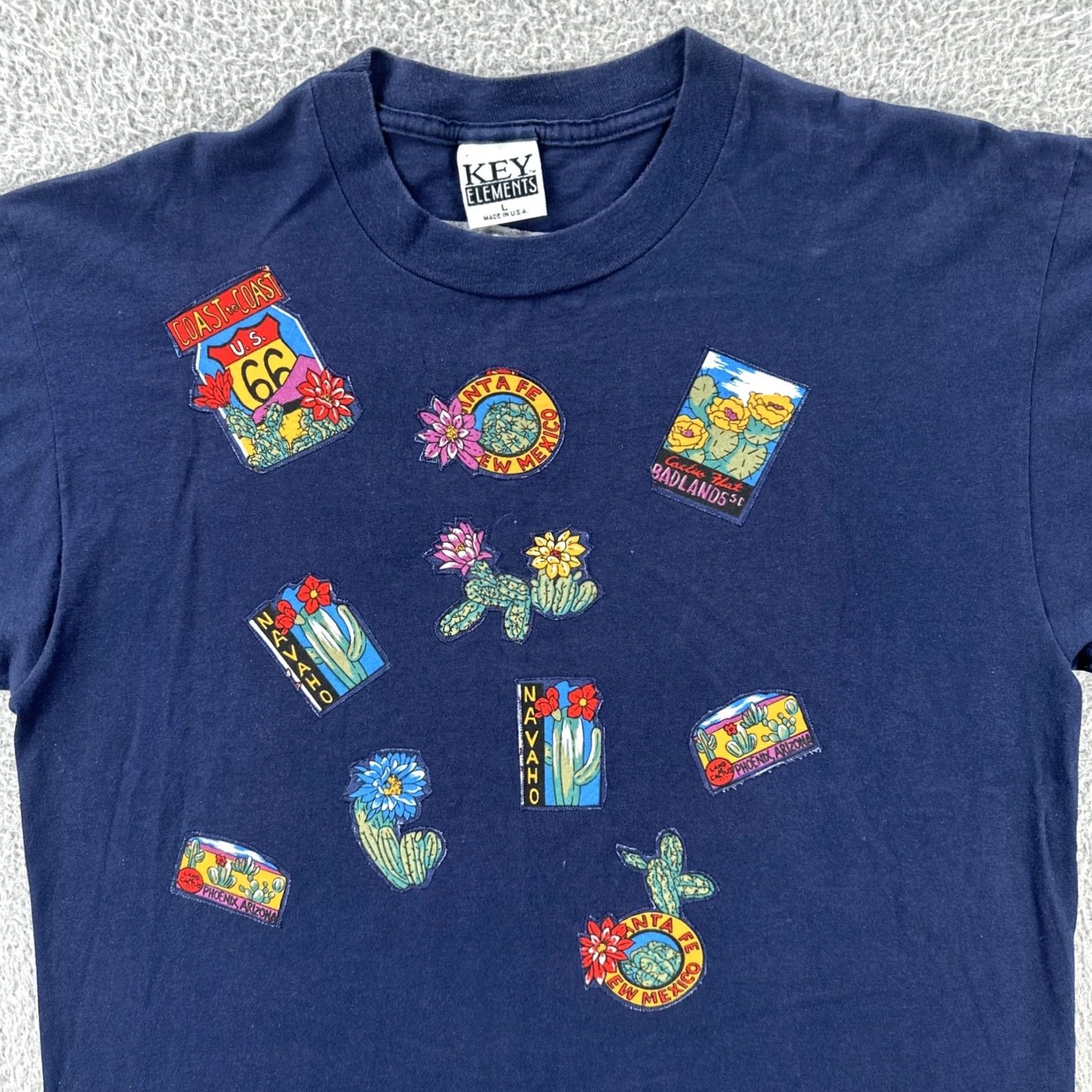 Vintage VINTAGE Key Elements Mens Large Blue T Shirt Embroidered USA 90s Size US L / EU 52-54 / 3 - 5 Thumbnail