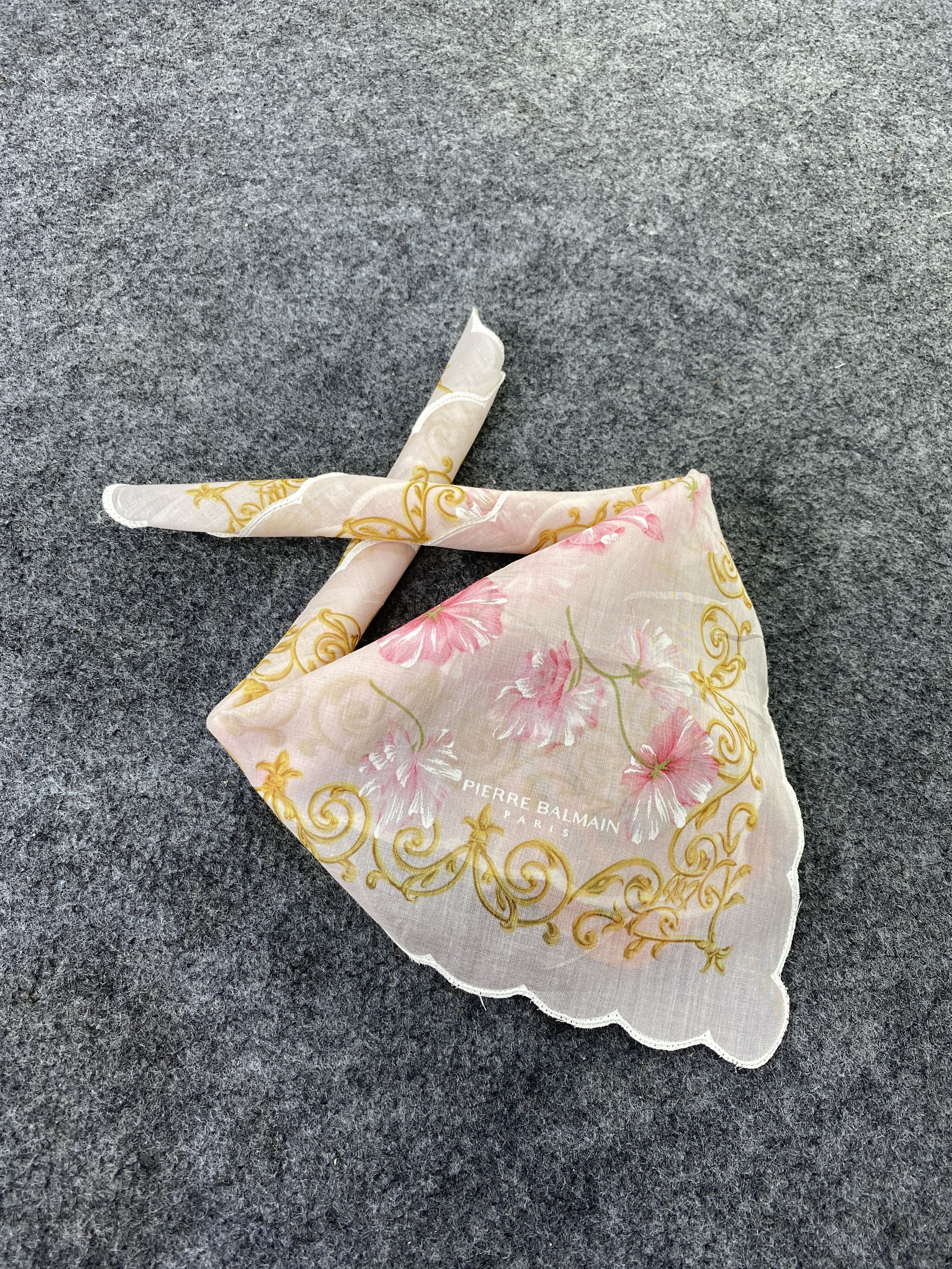 Pierre Balmain Pierre Balmain Handkerchief / Bandana / Neckerchief-B308 Size ONE SIZE - 1 Thumbnail