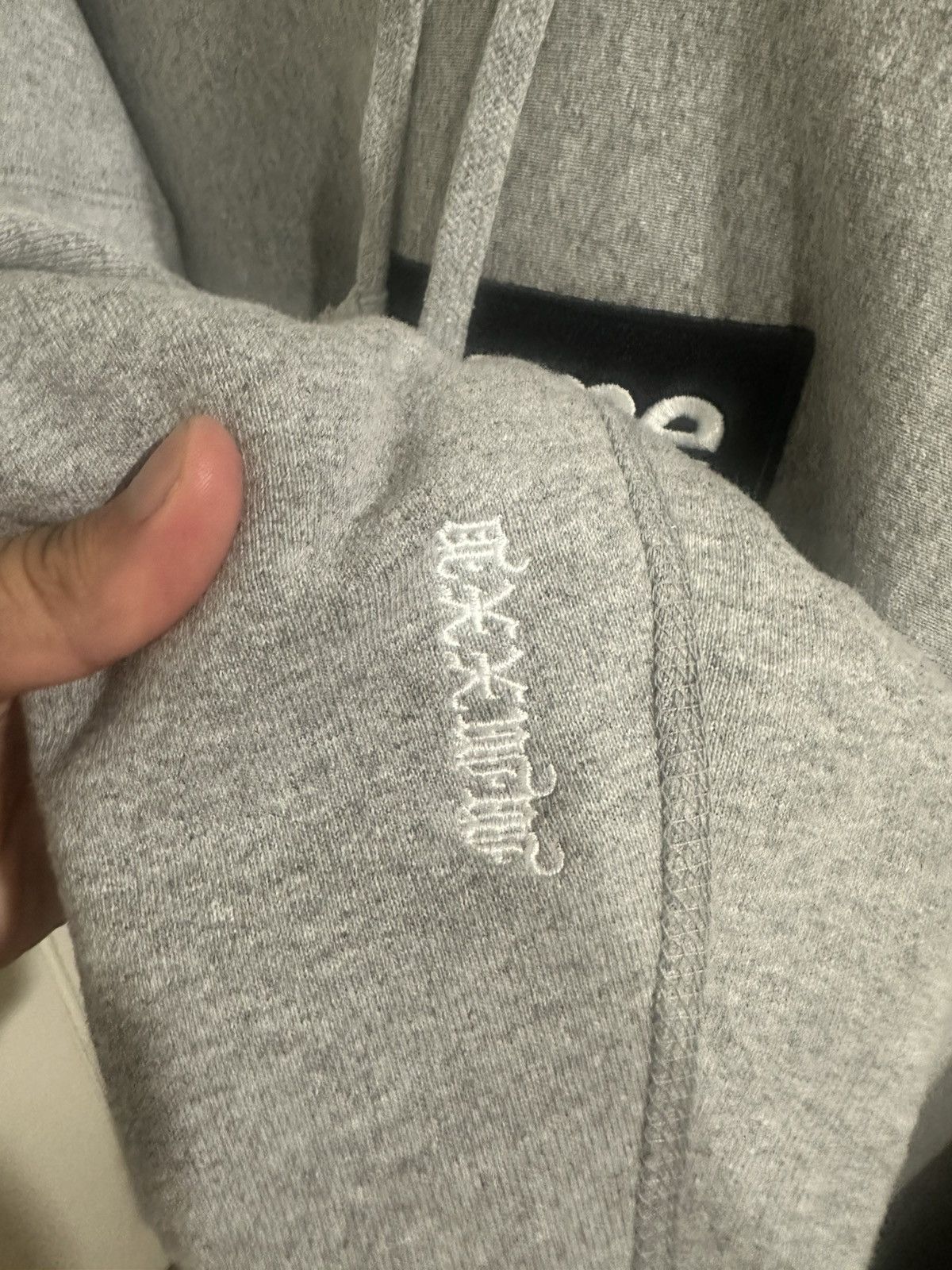 Supreme Supreme FW25 Gray Box Logo Hoodie Size US L / EU 52-54 / 3 - 7 Thumbnail