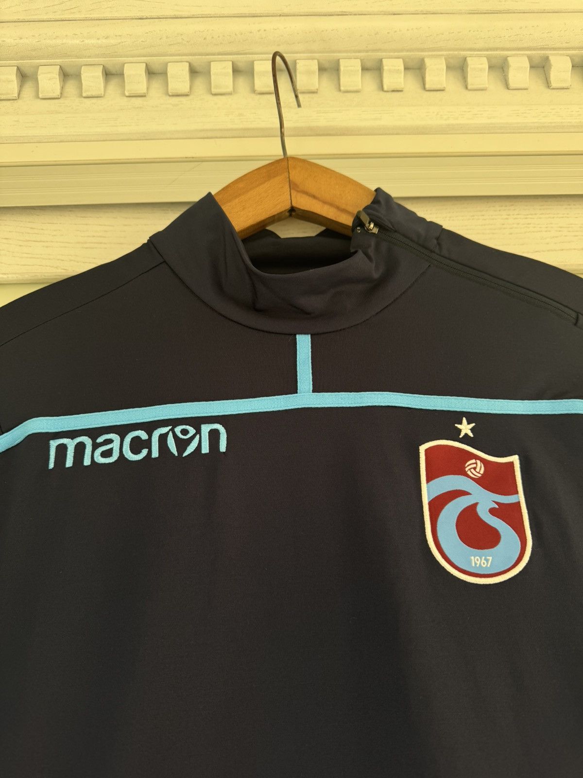 Macron Trabzonspor 2021-2022 Soccer Training Top Football Jersey Size US S / EU 44-46 / 1 - 5 Thumbnail