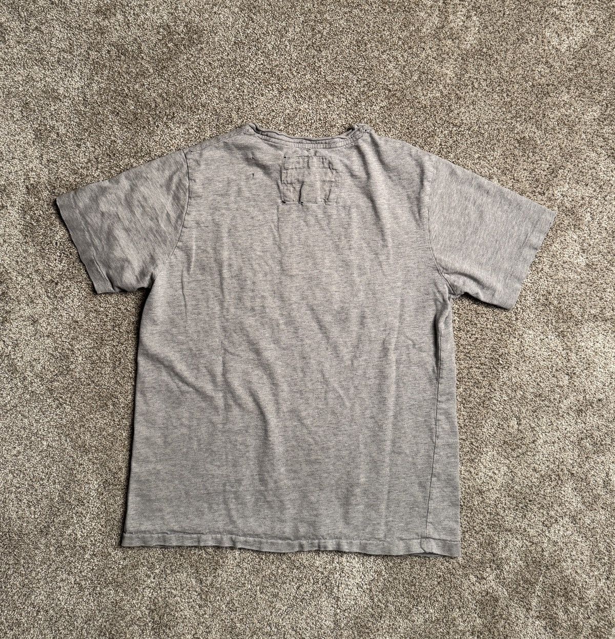 American Eagle Outfitters AMERICAN EAGLE HEATHER GREY DISTRESSED PATCHWORK TEE Size US M / EU 48-50 / 2 - 6 Thumbnail