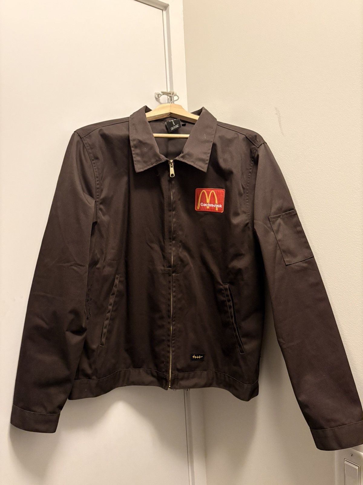 Travis Scott Cactus Jack Mcdonald’s jacket Size US L / EU 52-54 / 3 - 5 Thumbnail