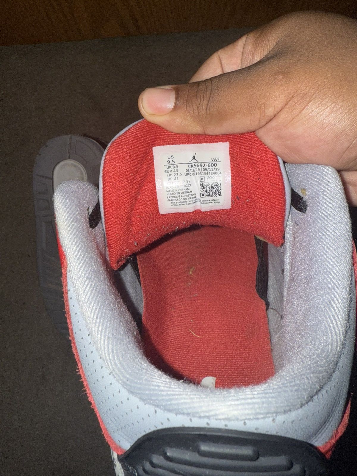 Jordan Brand × Nike Jordan 3 Retro SE ‘Unite’ Size US 9.5 / EU 42-43 - 6 Thumbnail
