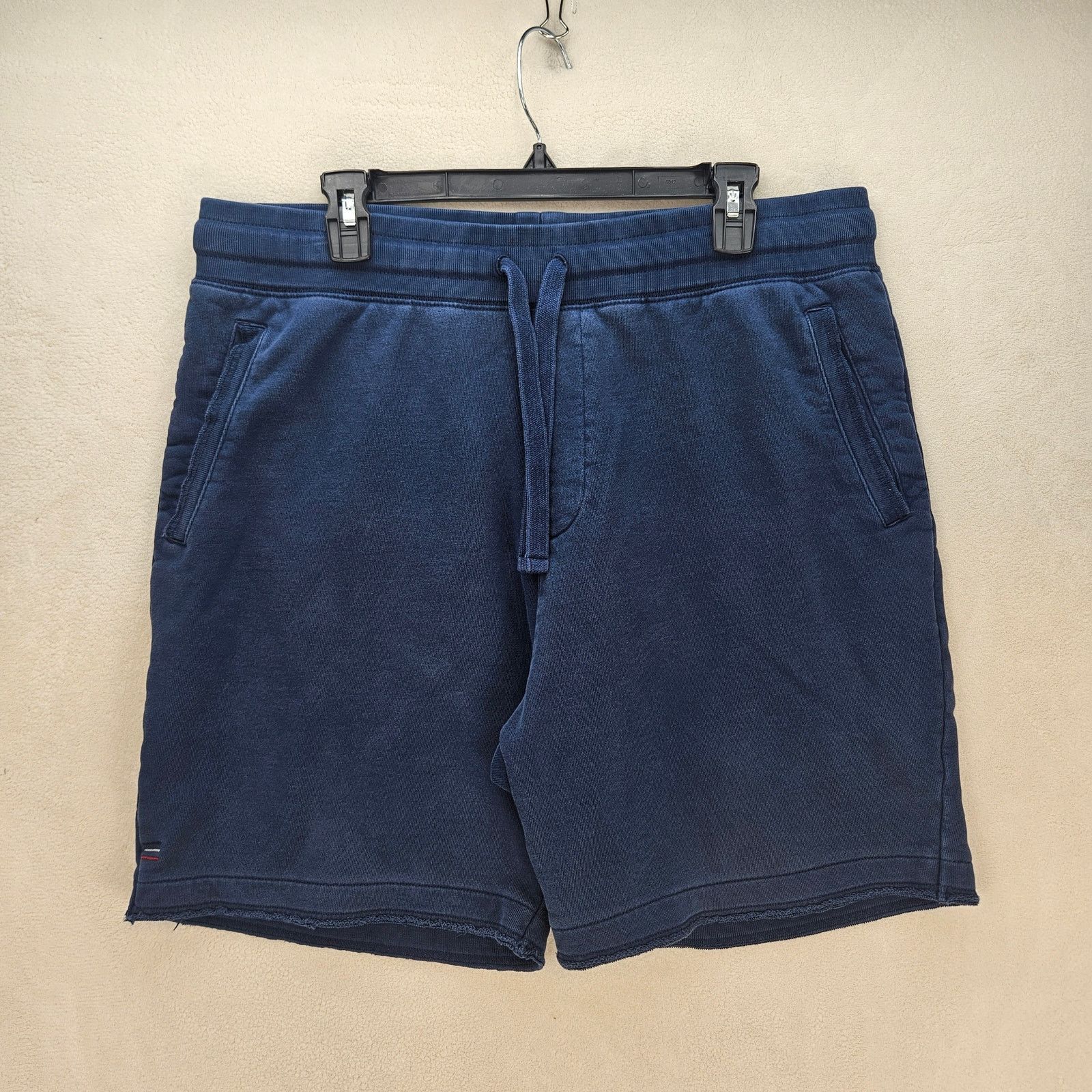Tommy Hilfiger TOMMY HILFIGER MEN'S LARGE VINTAGE TERRY CLOTH BLUE SHORTS Size US 36 / EU 52 - 1 Thumbnail