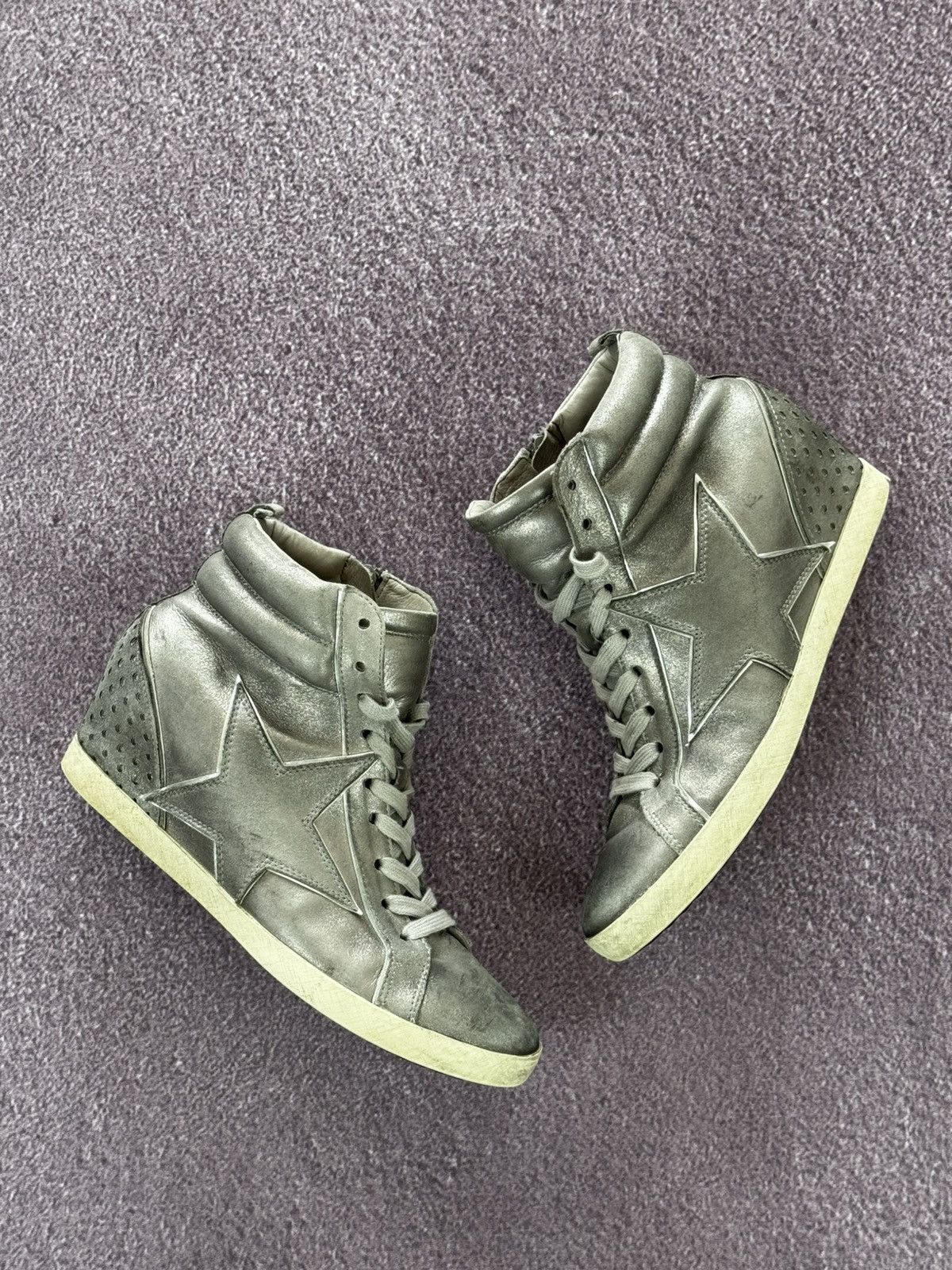 Vintage Y2K Aesthetic Glamour Star Logo High Top Sneakers Size US 6 / IT 36 - 1 Thumbnail