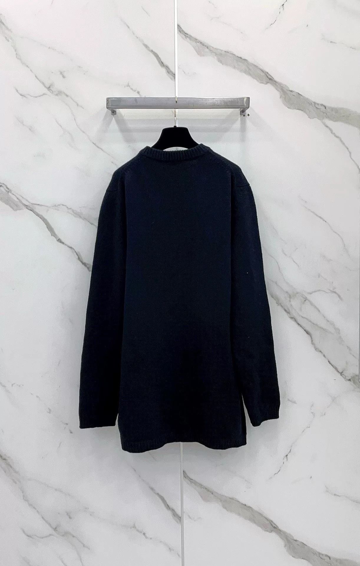 Gucci Gucci Embroidery Wool V-Neck Sweater Size US S / EU 44-46 / 1 - 2 Thumbnail