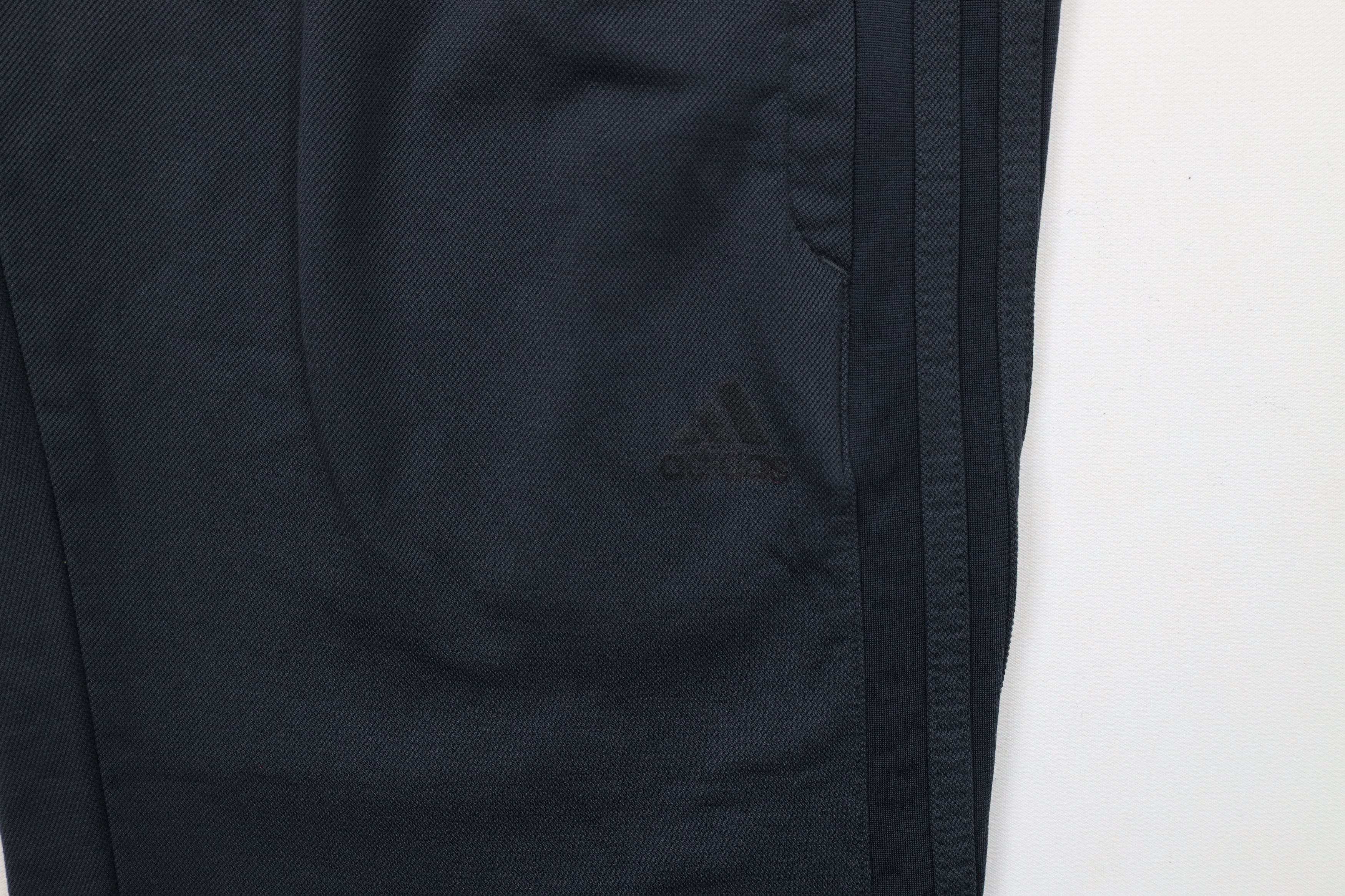 Adidas × Vintage Vintage Adidas Spell Out Striped Wide Leg Sweatpants Gray Size US 34 / EU 50 - 5 Thumbnail