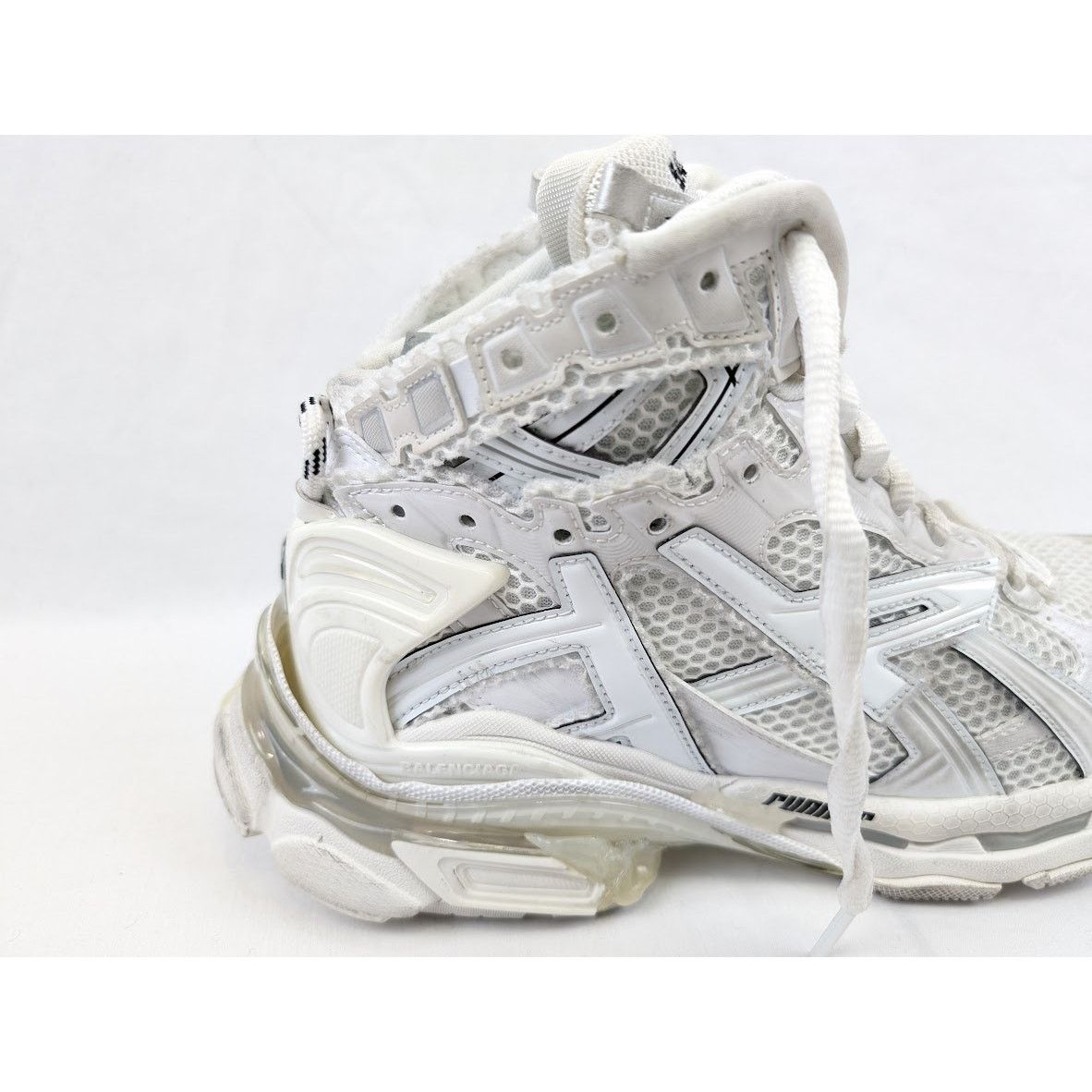 Balenciaga o1rshd1 Hightop Monocolor Runner Sneakers in White Size US 9 / EU 42 - 5 Thumbnail