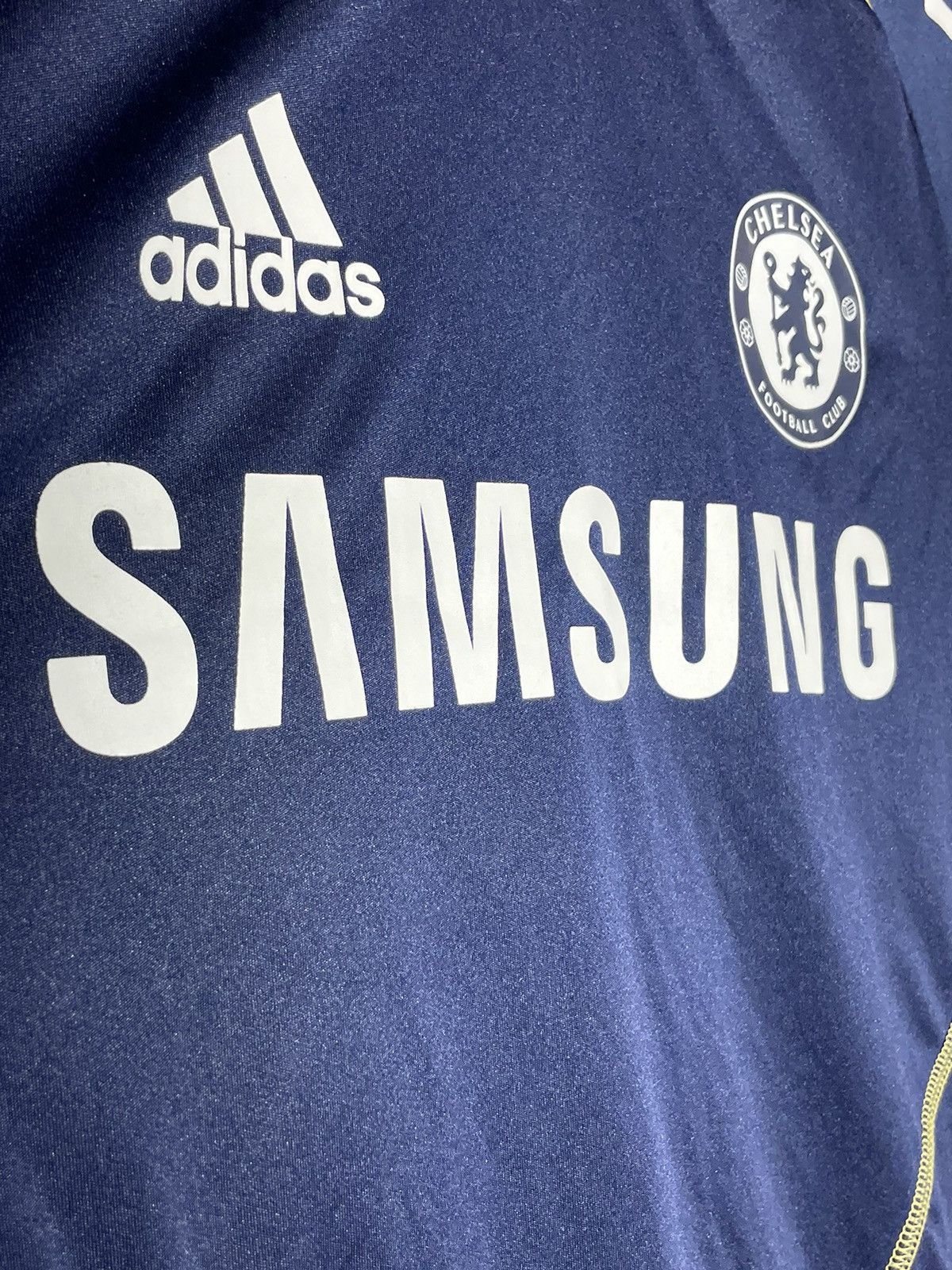Adidas × Chelsea Soccer Chelsea FC Adidas 2010/11 Training Y2k Football Shirt Size US M / EU 48-50 / 2 - 5 Thumbnail