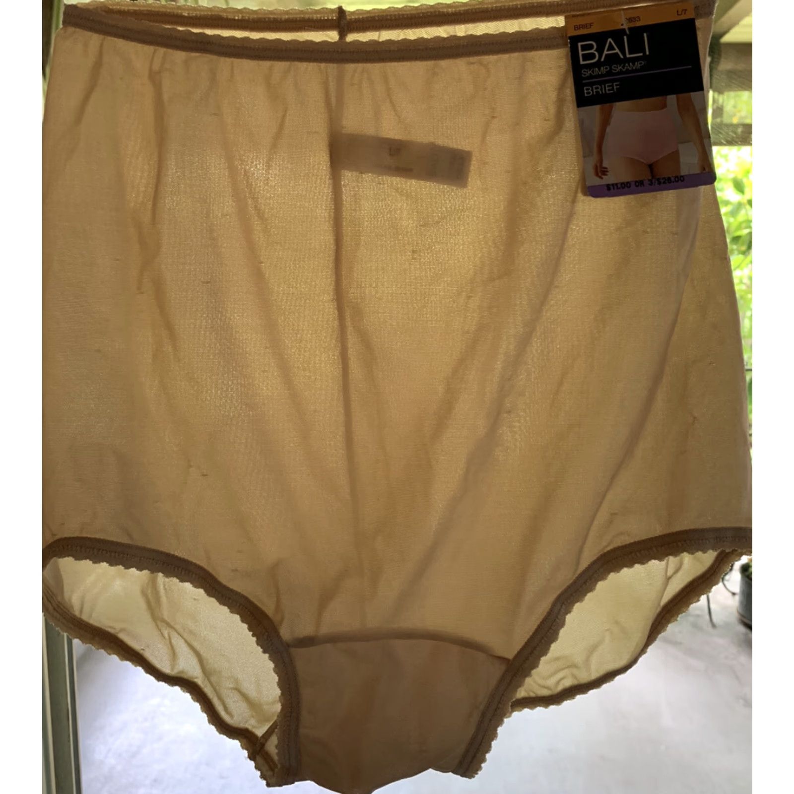 Vintage VINTAGE Bali Panties Full Seat High Waist Nylon Silky Size L NEW Beige Womens Size 36" / US 14 / IT 50 - 2 Thumbnail