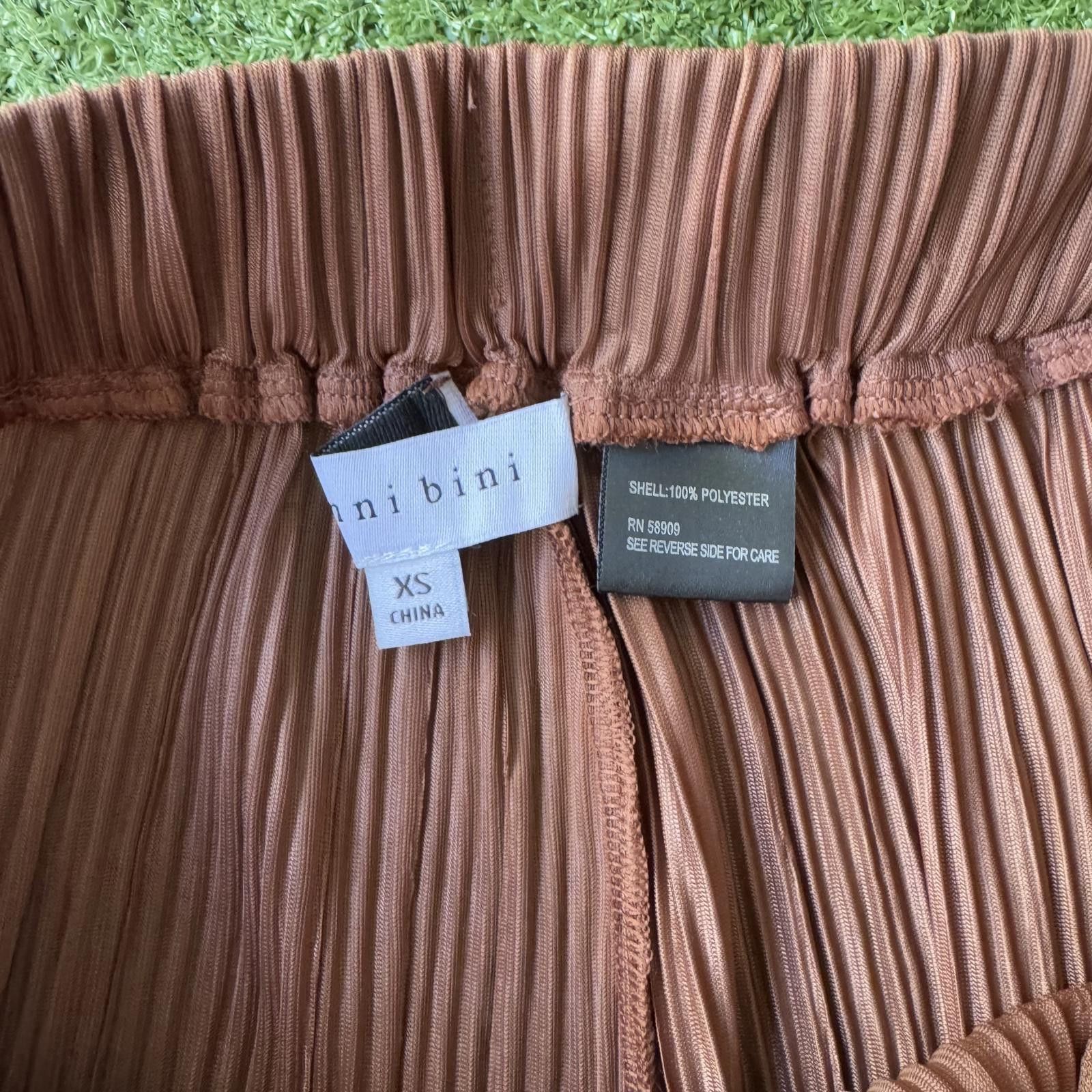 Designer Gianni Bini Women's Pleated Wide-Leg Trousers Size ONE SIZE - 2 Thumbnail