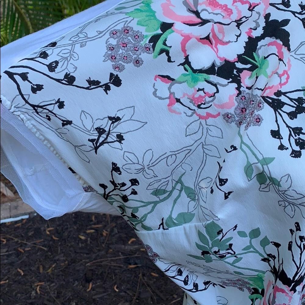 Designer Two Hearts Floral Maternity Blouse with Tie, XL Size XL / US 12-14 / IT 48-50 - 4 Thumbnail
