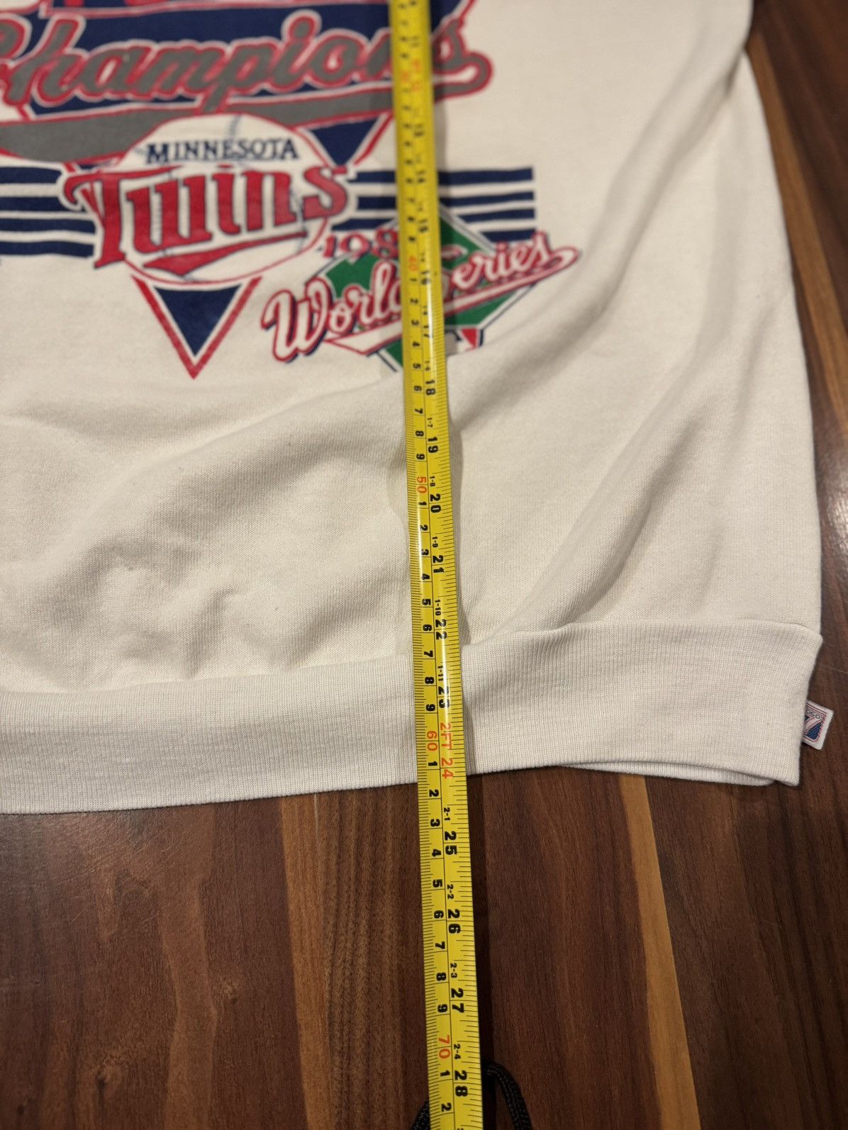 Logo 7 1987 Minnesota Twins World Series Logo 7 Crewneck Vintage XL Size US XL / EU 56 / 4 - 4 Thumbnail