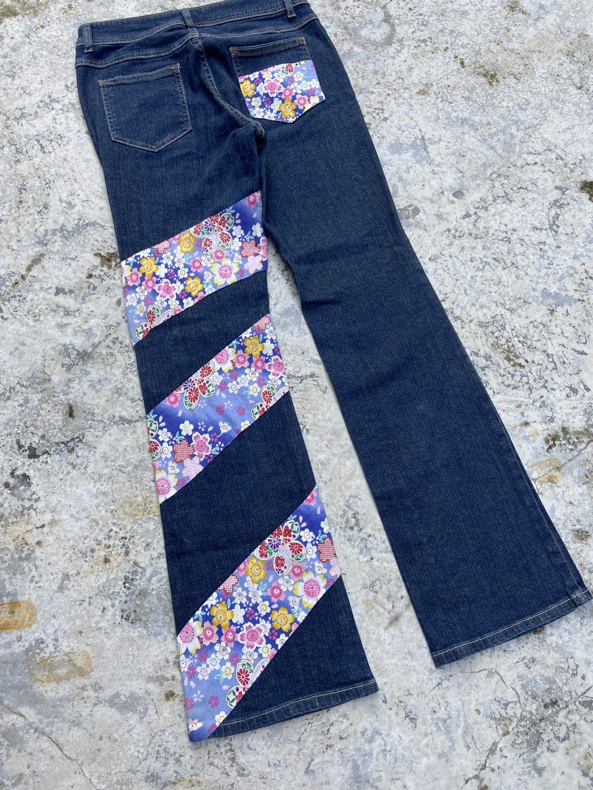 Beauty Beast × Hysteric Glamour × Japanese Brand Vtg denim flare stripe floral cross Size 27" / US 4 / IT 40 - 6 Thumbnail