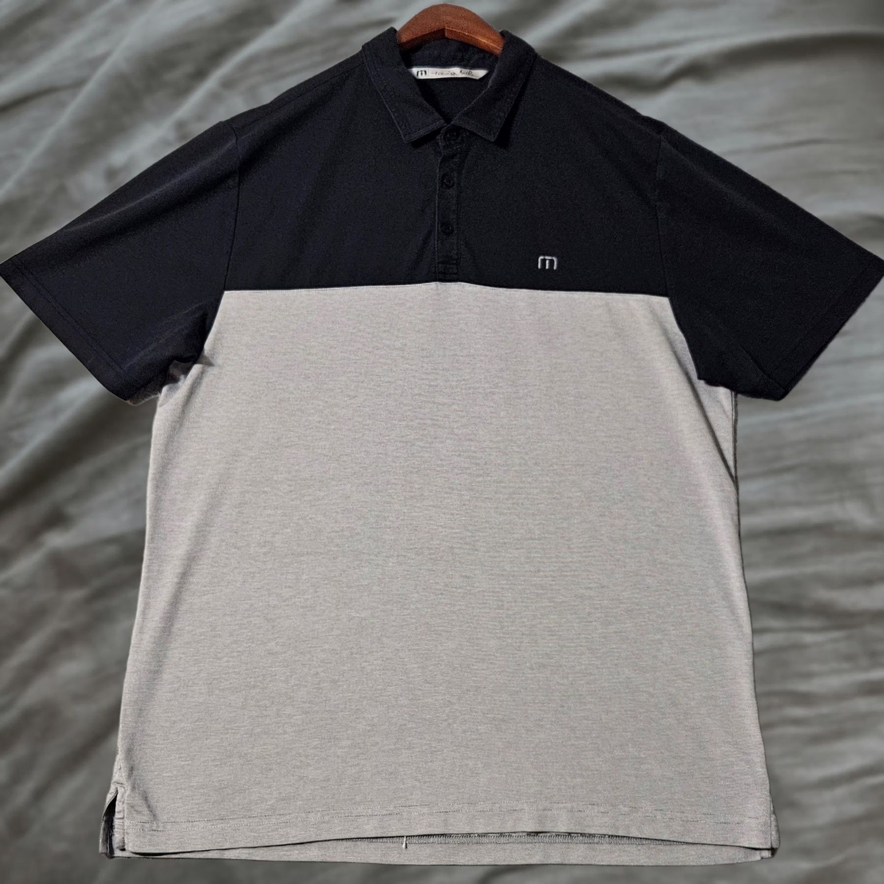 TravisMathew Travis Mathew Polo Shirt Men's Black Gray XL Pima Cotton Blend Size US XL / EU 56 / 4 - 1 Thumbnail