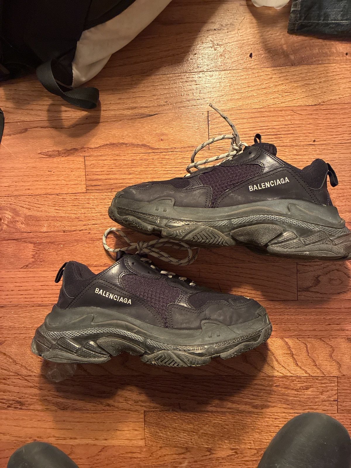 Balenciaga BALENCIAGA BLACK TRIPLE S CLEAR SOLE SIZE 43 Size US 10 / EU 43 - 1 Thumbnail