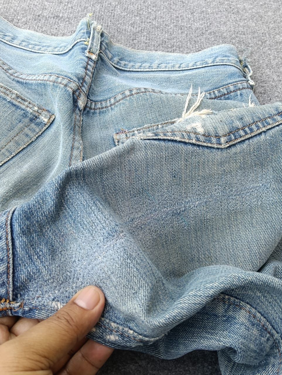 Levi's Early 60s Levi’s 501 Big E selvedge Distressed Button 16. Size US 30 / EU 46 - 3 Thumbnail