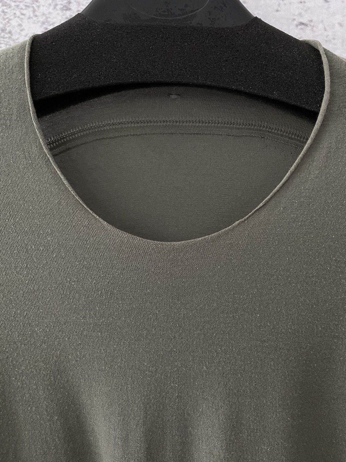 Label Under Construction LUC Khaki Lightweight Cotton Arched Tshirt Size US L / EU 52-54 / 3 - 2 Thumbnail