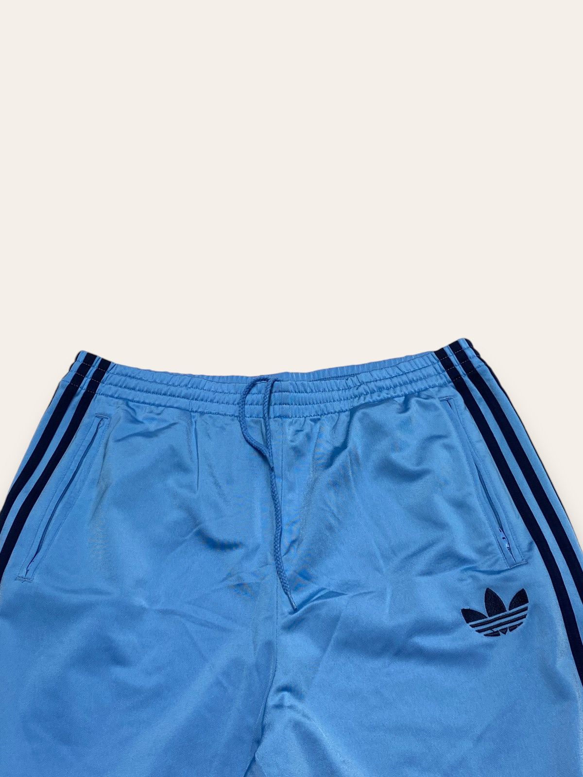 Adidas Vintage ADIDAS Originals Blue Track Pants Y2K Wide Baggy Size US 34 / EU 50 - 4 Thumbnail