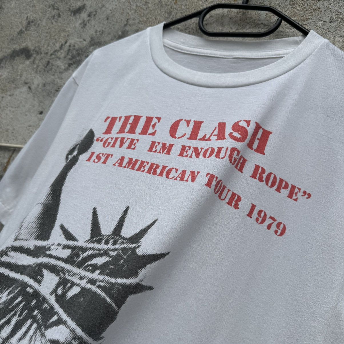 Band Tees 1979 The Clash 1st American Tour Band Tee Punk Rock 80s 90s Size US S / EU 44-46 / 1 - 11 Thumbnail