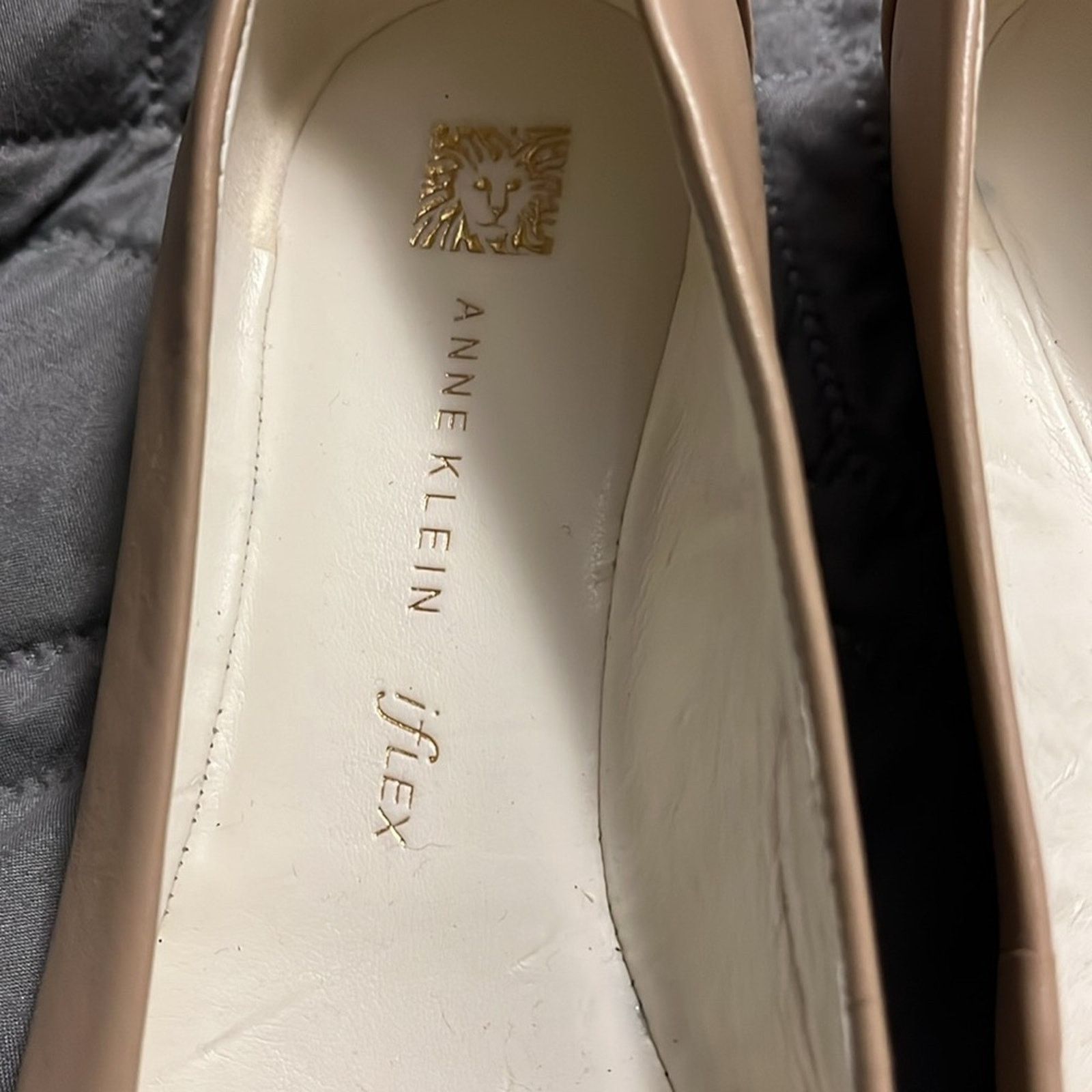 Anne Klein Anne Klein Jocelyne Cream ballet Flats with Metallic Bow 6.5 Size US 6.5 / IT 36.5 - 3 Thumbnail