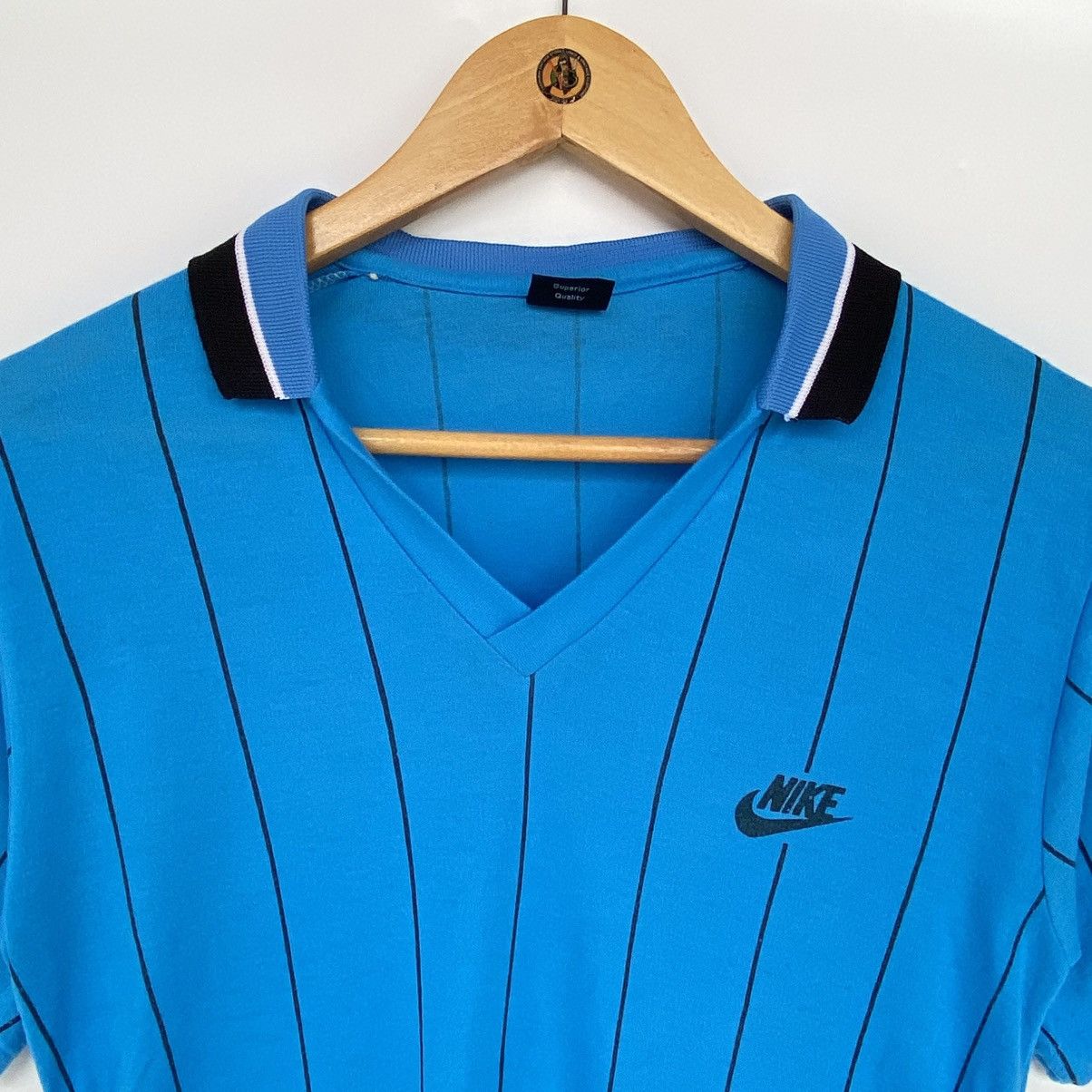 Other Vintage Nike Logo Small Embroidered Pullover Jumper Size M Size US M / EU 48-50 / 2 - 4 Thumbnail
