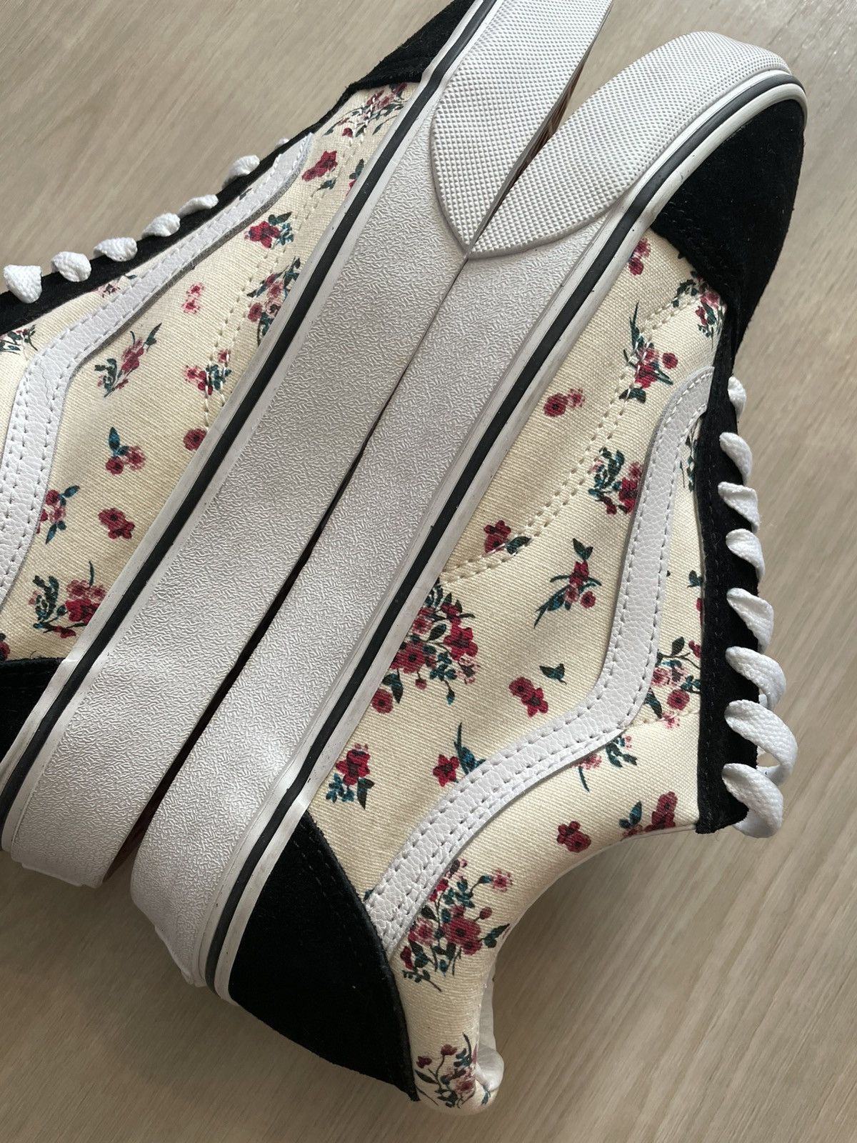 Vans Vans Old Skool "Ditsy Floral Asphaltgold" BlackCream 8M 9.5W Size US 9.5 / IT 39.5 - 2 Thumbnail