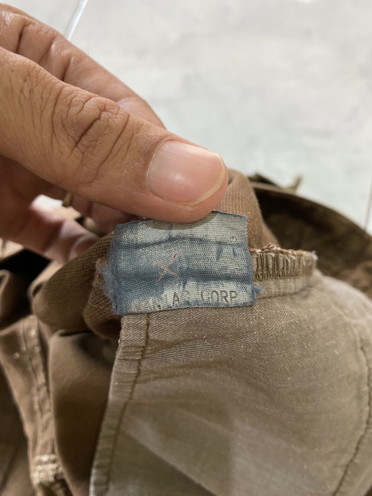 Le Grande Bleu (L.G.B.) L.G.B. Brown Canvas Pants Utility Cargo Pocket & Distress Size US 31 - 14 Thumbnail