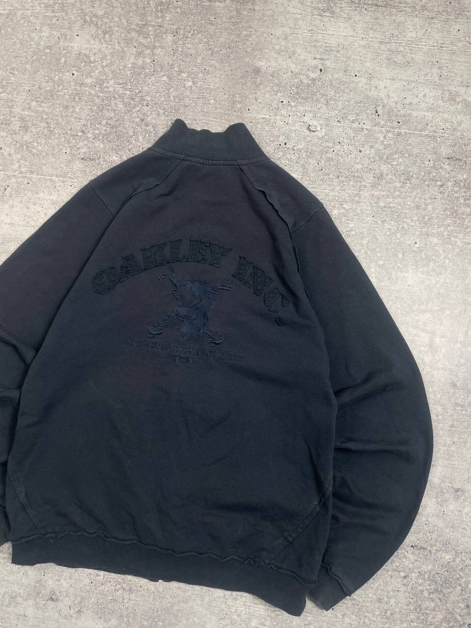 Oakley Vintage Oakley Inc Big Logo Zip Sweatshirt Y2K Size US M / EU 48-50 / 2 - 3 Thumbnail