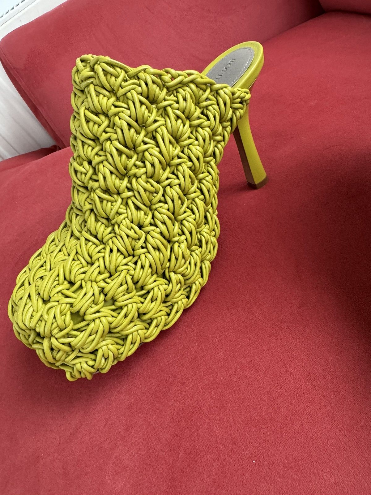 Bottega Veneta Bottega Veneta yellow macrame style, size 35.5 It Size US 5.5 / IT 35.5 - 11 Thumbnail