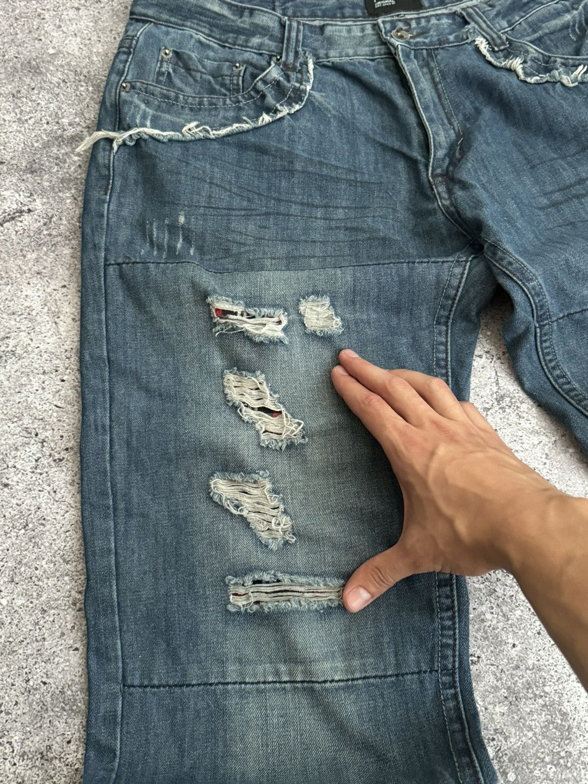 Vintage Vintage Y2K distressed Diesel style baggy pants Size US 34 / EU 50 - 5 Thumbnail