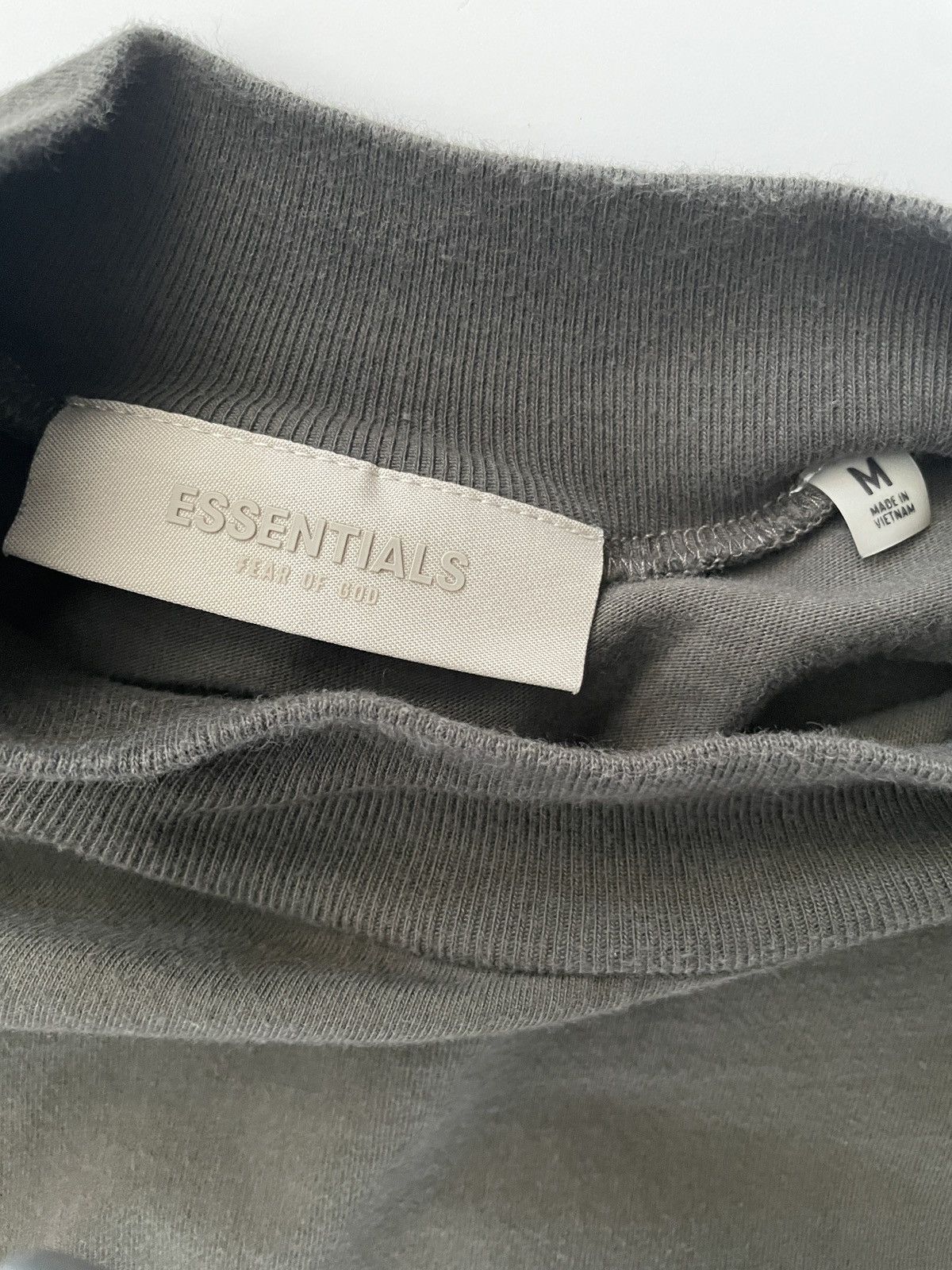 Essentials × Fear of God Fear of God Essentials Long Sleeve T-Shit Mock Neck Green Size US M / EU 48-50 / 2 - 2 Thumbnail