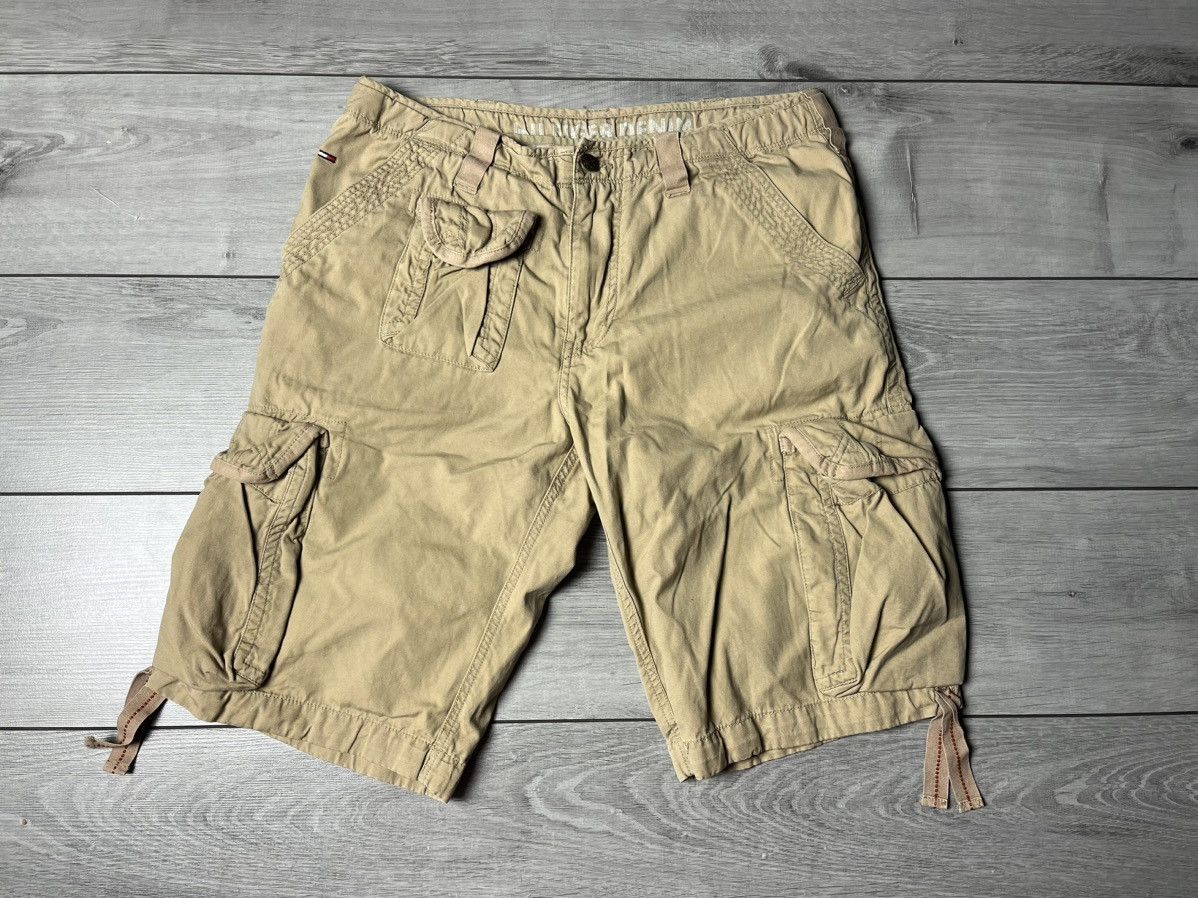 Tommy Hilfiger Hilfiger denim shorts multi pocket military size 34 Size US 34 / EU 50 - 1 Thumbnail