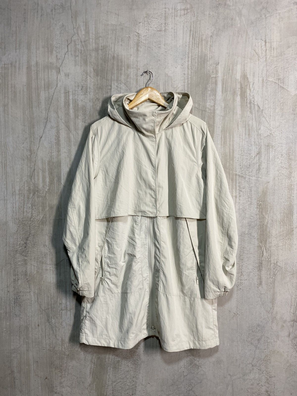 Lululemon Lululemon Always Effortless Classic-Fit Long Jacket Size L / US 10 / IT 46 - 1 Thumbnail