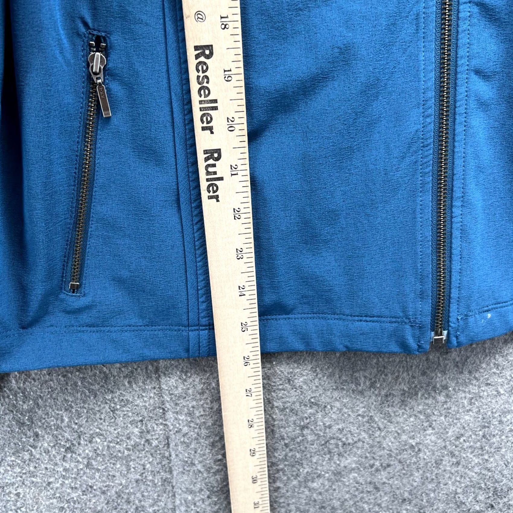 Vintage Zenergy Jacket Womens 2 Blue Full Zip Chico's Windbreaker Lightweight Nike Dri-Fit Activewear Jacket Womens Medium? Size XS / US 0-2 / IT 36-38 - 4 Thumbnail