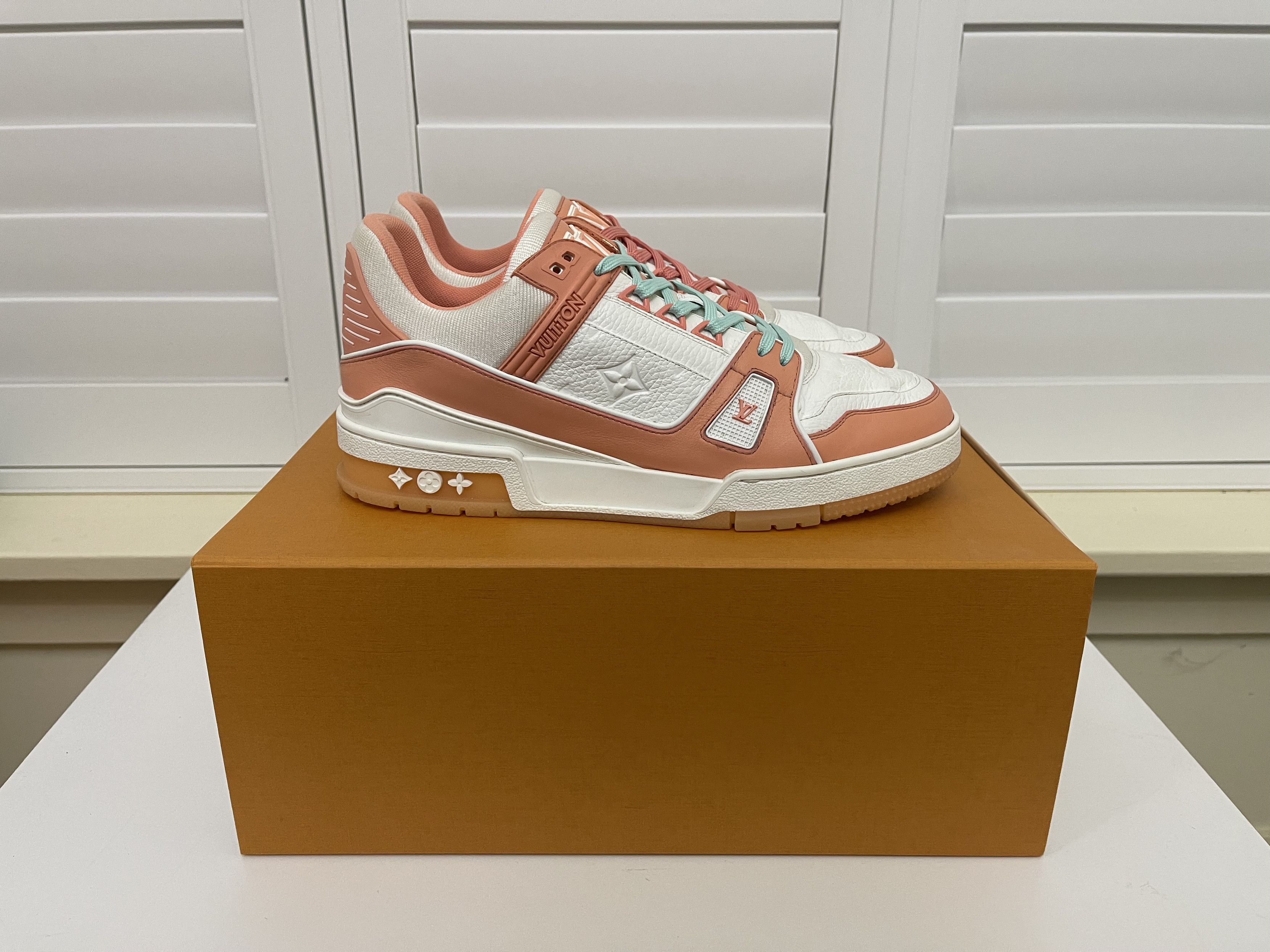 Louis Vuitton Louis Vuitton LV Trainer Sneaker Size US 9.5 / EU 42-43 - 4 Thumbnail