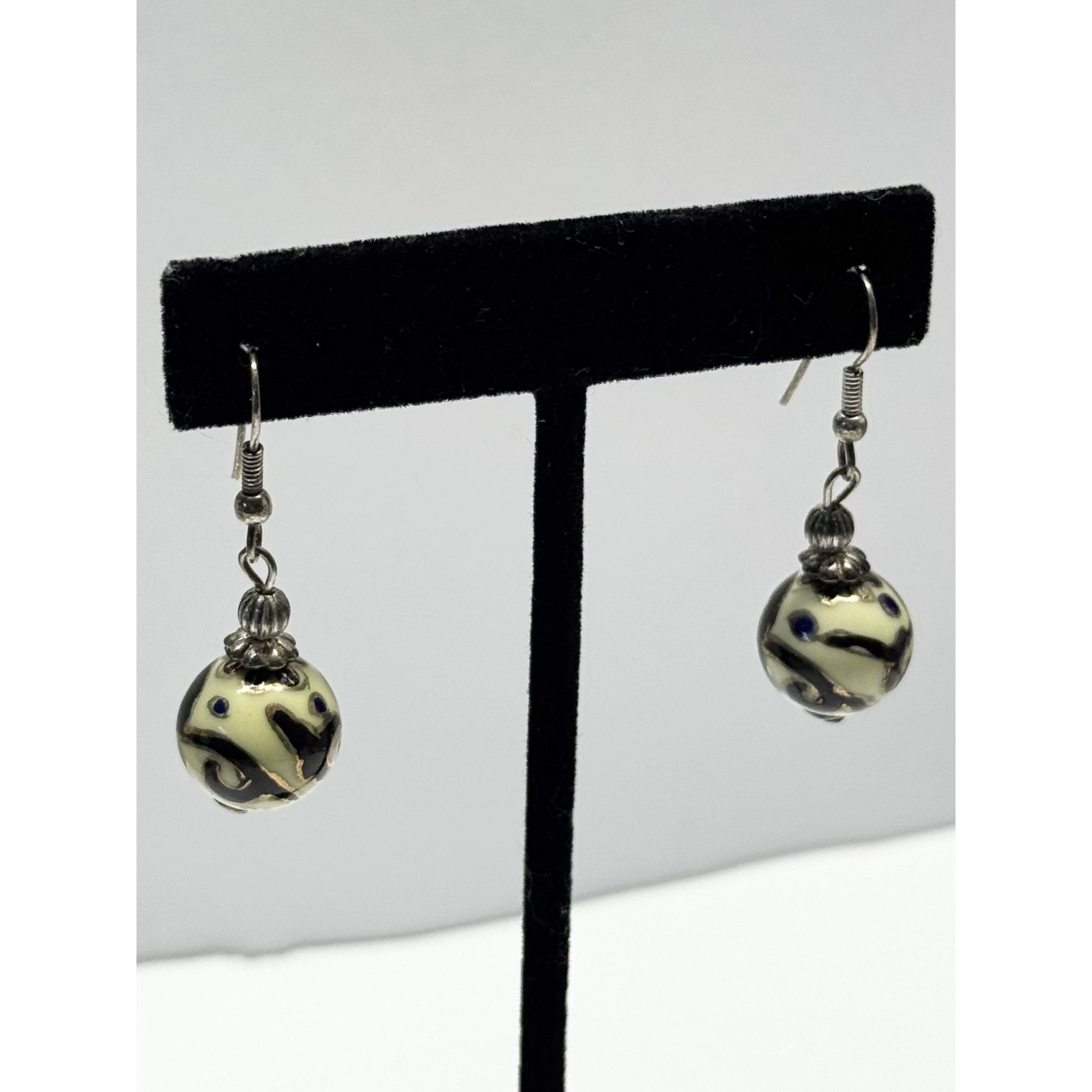 Vintage Vintage enamel ball dangle earrings Size ONE SIZE - 2 Thumbnail