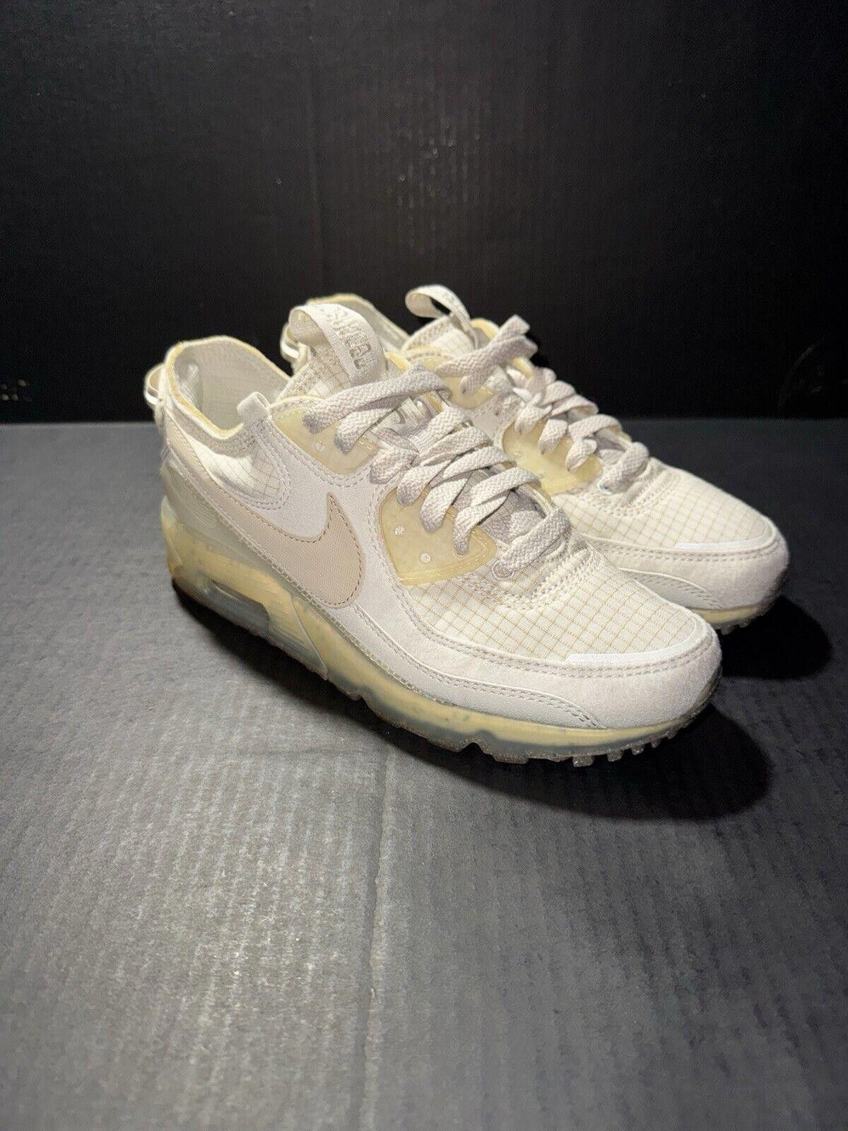 Nike Nike WMNS Air Max 90 Terrascape Light Bone DC9450-001 6.5 Size US 6.5 / IT 36.5 - 2 Thumbnail