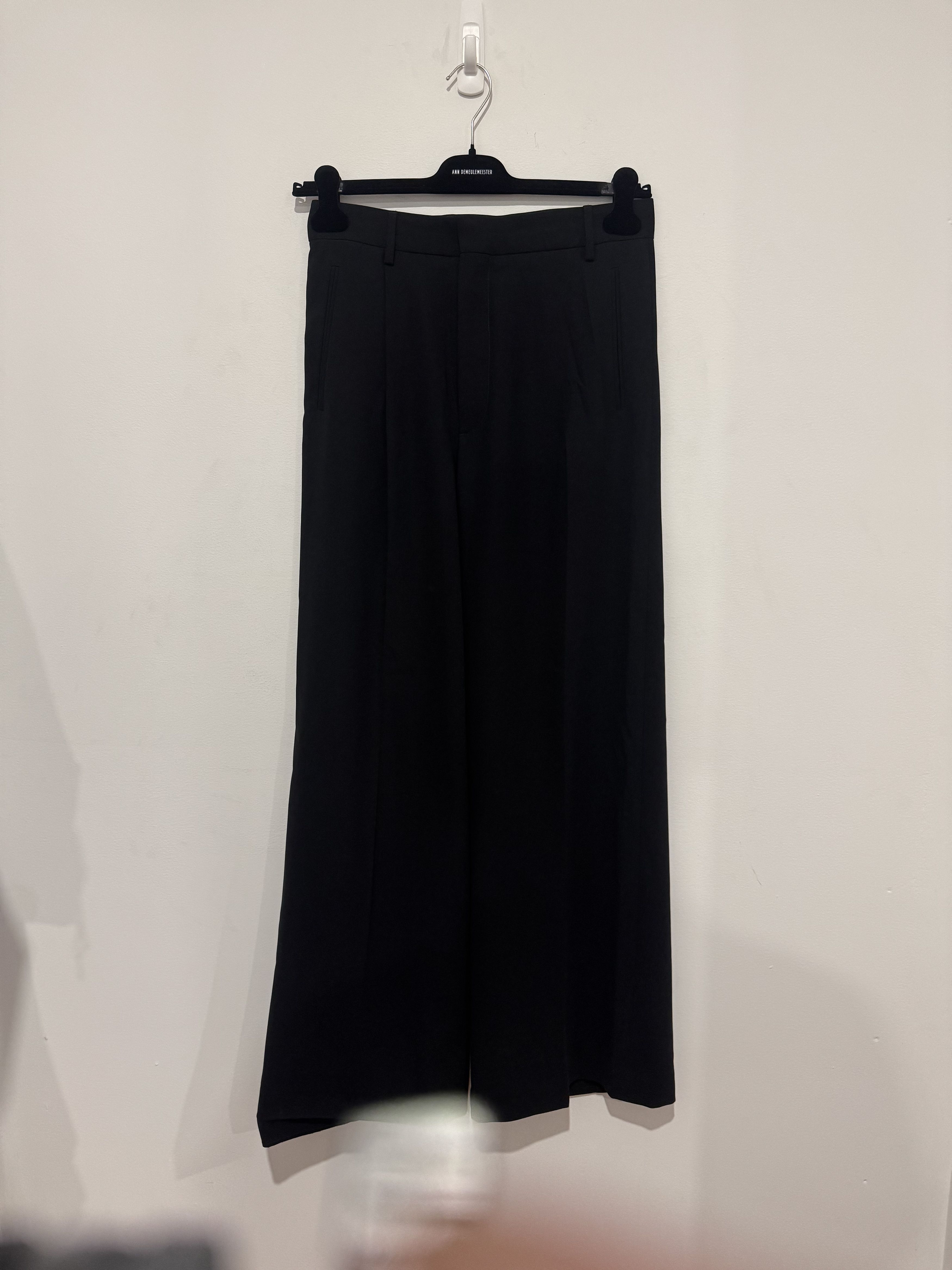 Maison Margiela MM6 20AW Distorted Trousers Size US 30 / EU 46 - 1 Thumbnail