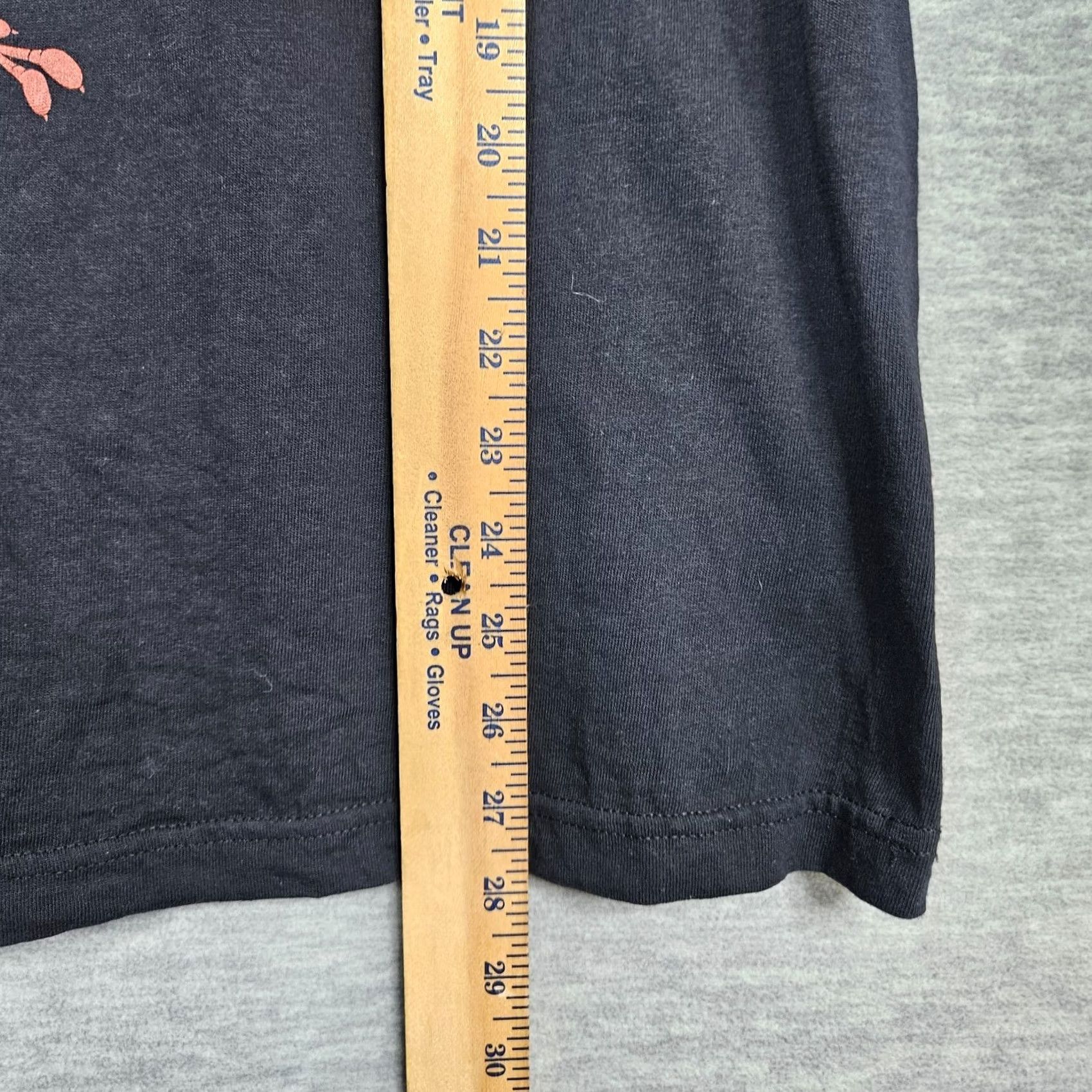 Vintage Looney Tunes Unisex Adult Black Bugs Bunny Graphic Tee Sz S/M - Vintage Size S / US 4 / IT 40 - 4 Thumbnail