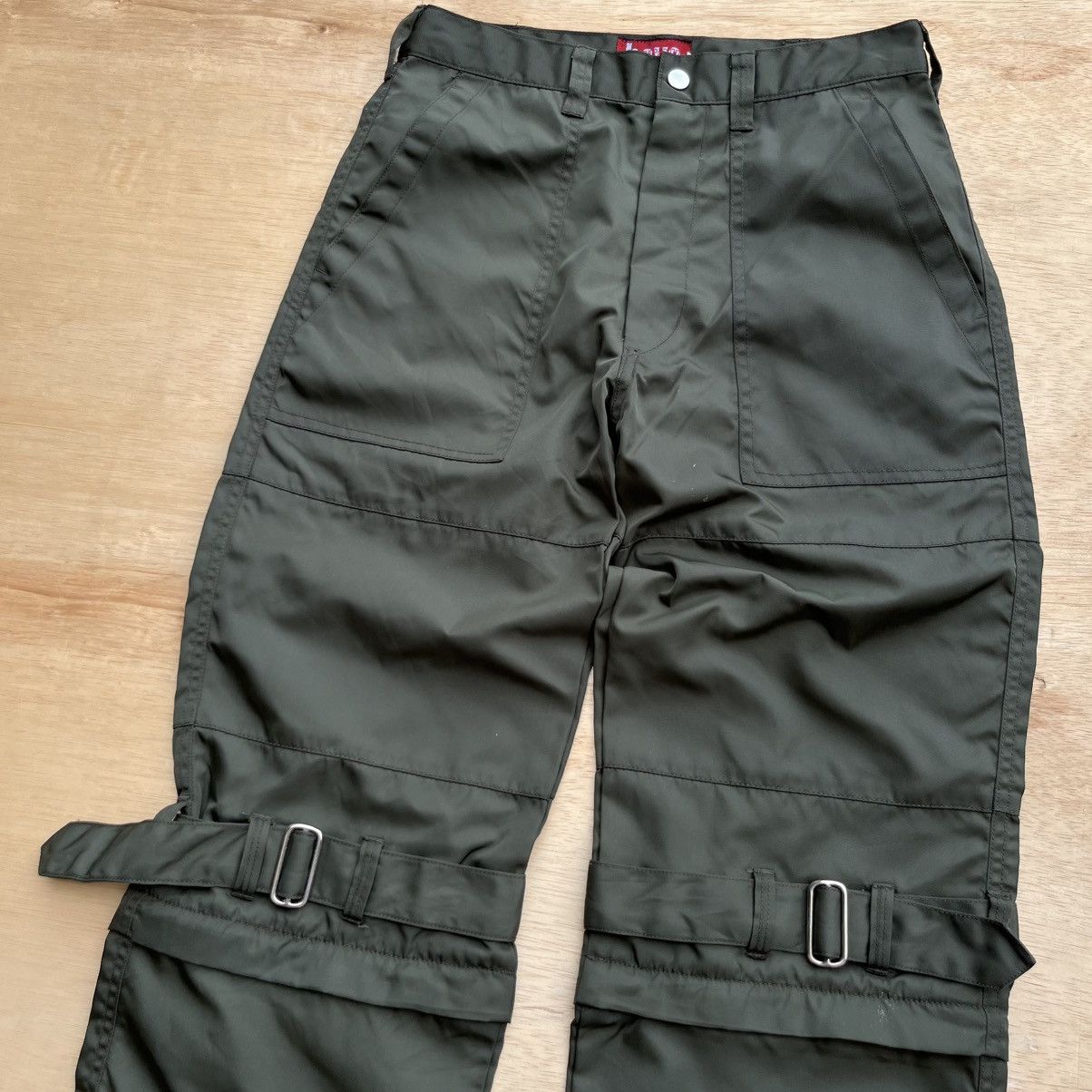 Japanese Brand BATSU BOYS VINTAGE Y2K BONDAGE NYLON LONG SHORT 3/4 PANTS Size US 28 / EU 44 - 2 Thumbnail
