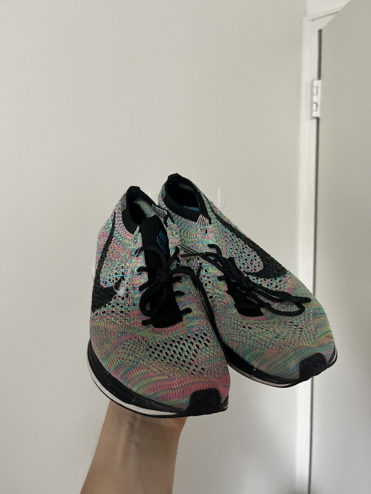 Nike Nike Flyknit Racer 'Multi-Color 2.0' 2017 Size US 7 / EU 40 - 3 Thumbnail