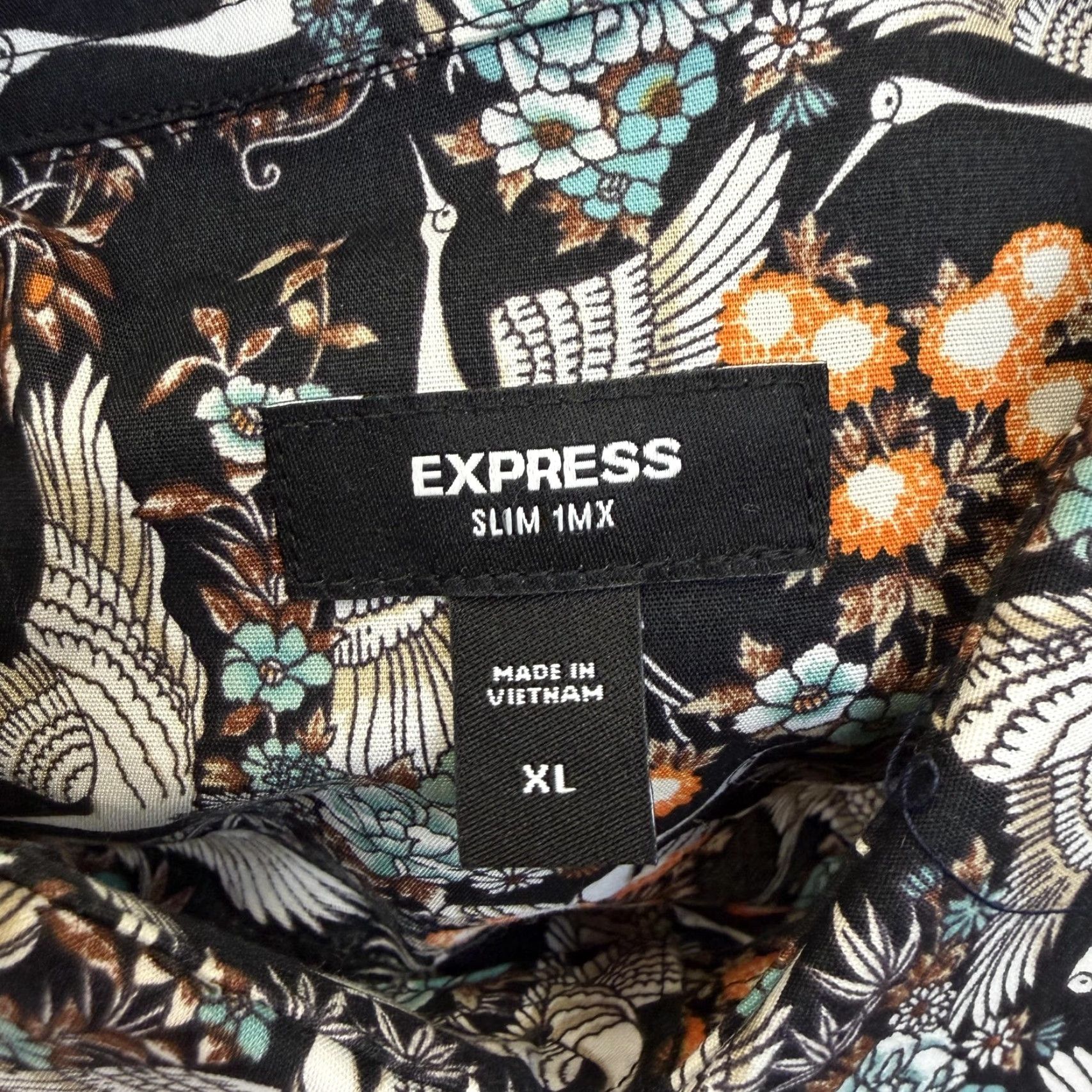Express Express Dress Shirt Mens XL Black Floral Bird Print Slim Long Sleeve Button Down Size 46R - 5 Thumbnail