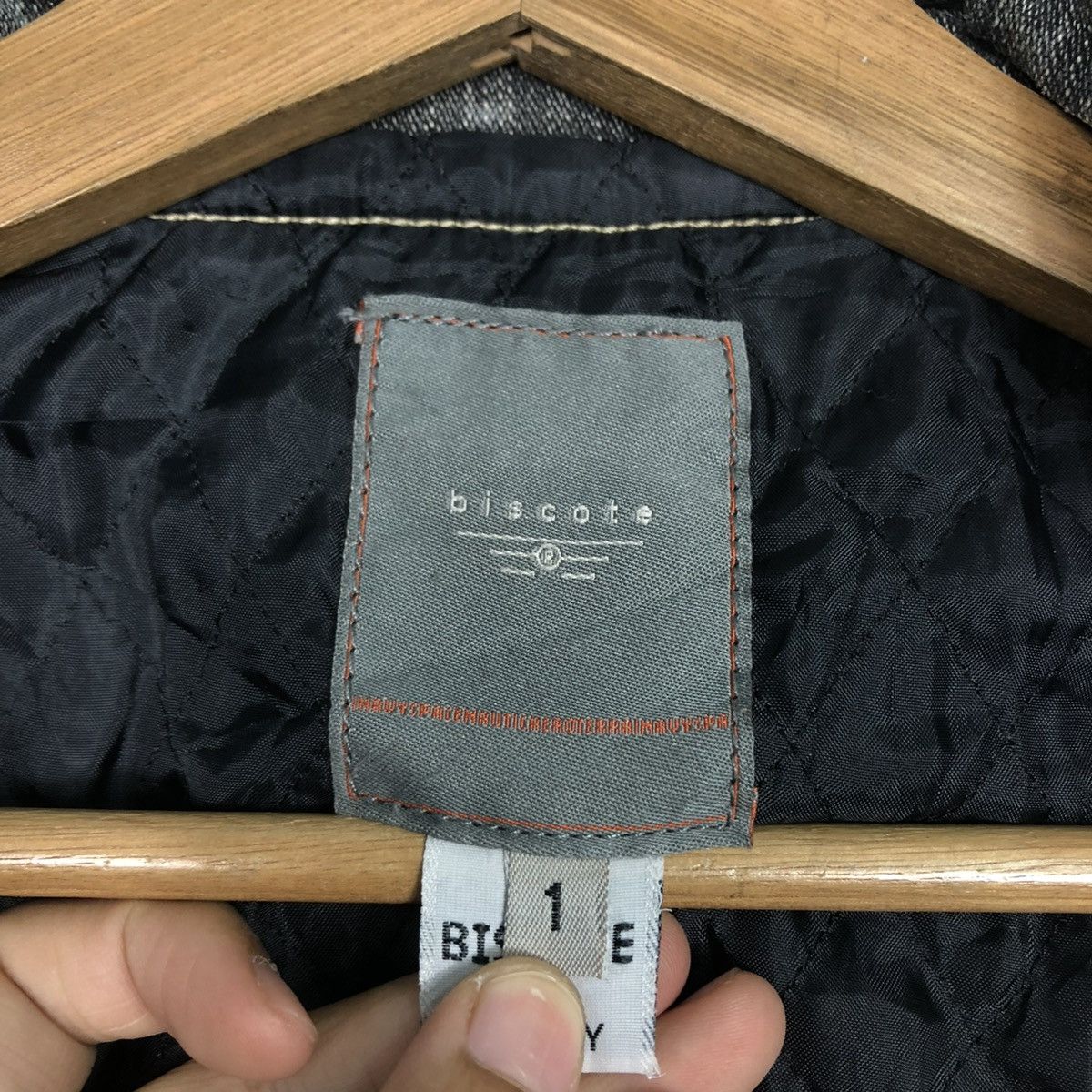 Japanese Brand 🔥VINTAGE CROPPED DENIM BIKER JACKET BISCOTE ISSEY MIYAKE Size US XS / EU 42 / 0 - 23 Thumbnail