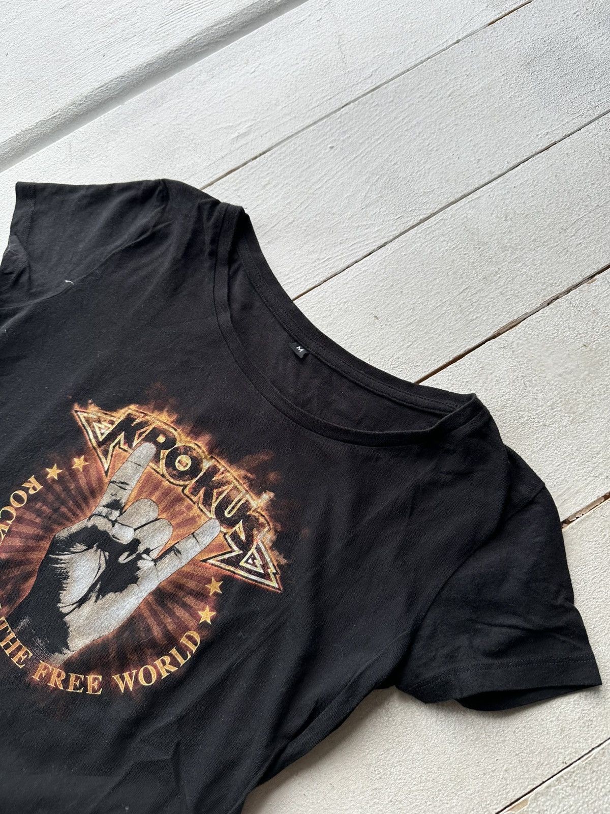 Band Tees KROKUS 🚨 BIG LOGO BLACK TEE RARE ROCKIN IN THE FREE WORLD Size S / US 4 / IT 40 - 2 Thumbnail