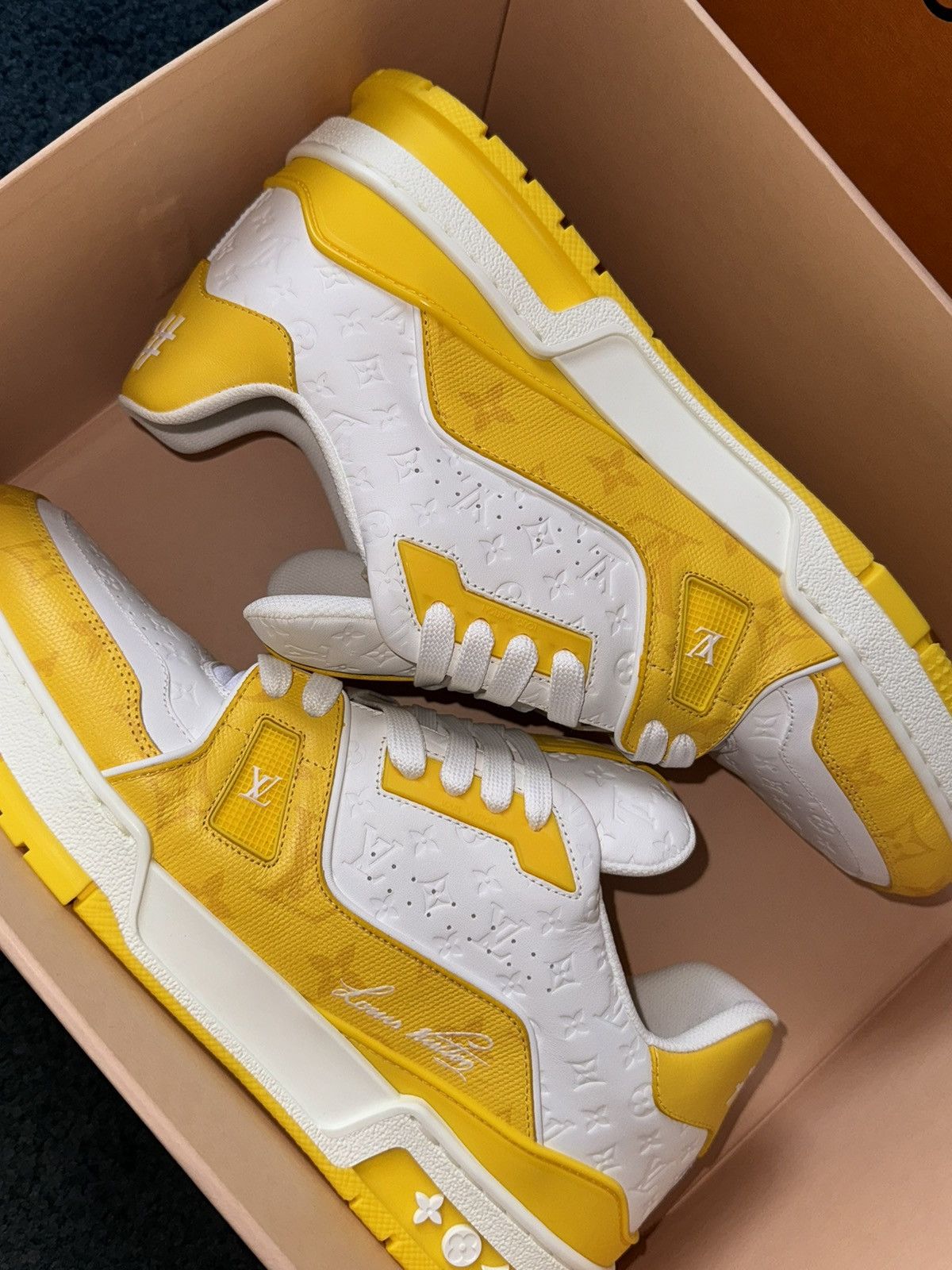 Louis Vuitton Louis Vuitton Trainer White Yellow Monogram Size US 10 / EU 43 - 11 Thumbnail
