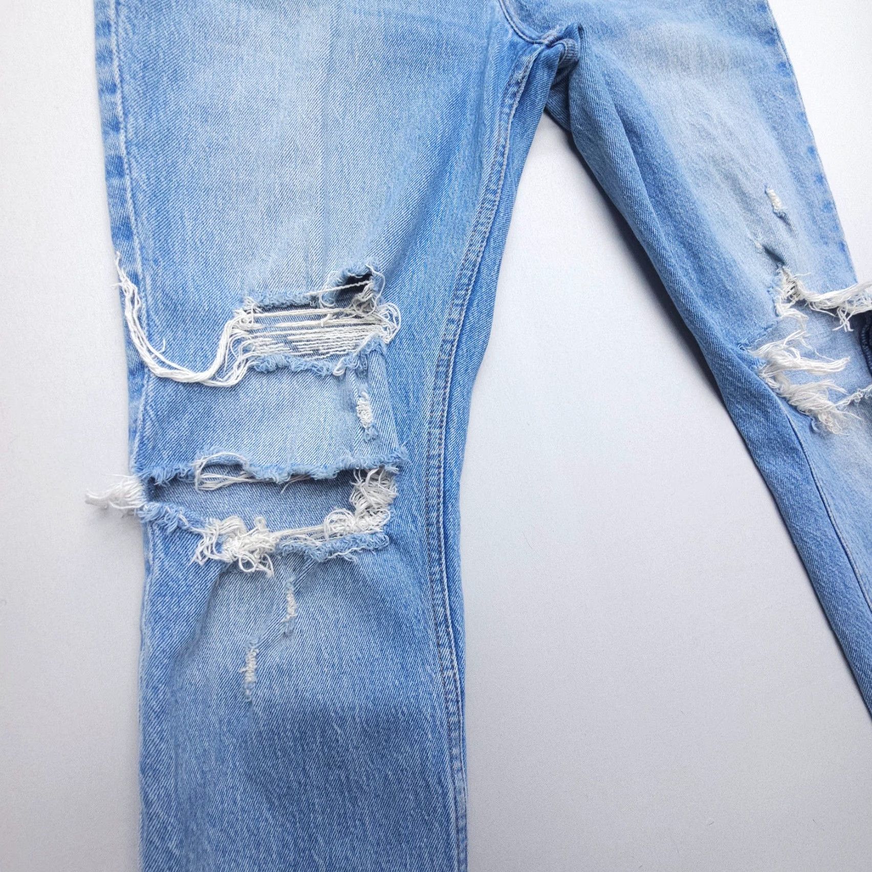 Abercrombie & Fitch Abercrombie & Fitch High Rise Skinny Jeans Size 6 / 28 Blue Distressed Denim Women Regular Material Cotton Blend 5-Pocket Size 28" / US 6 / IT 42 - 7 Thumbnail
