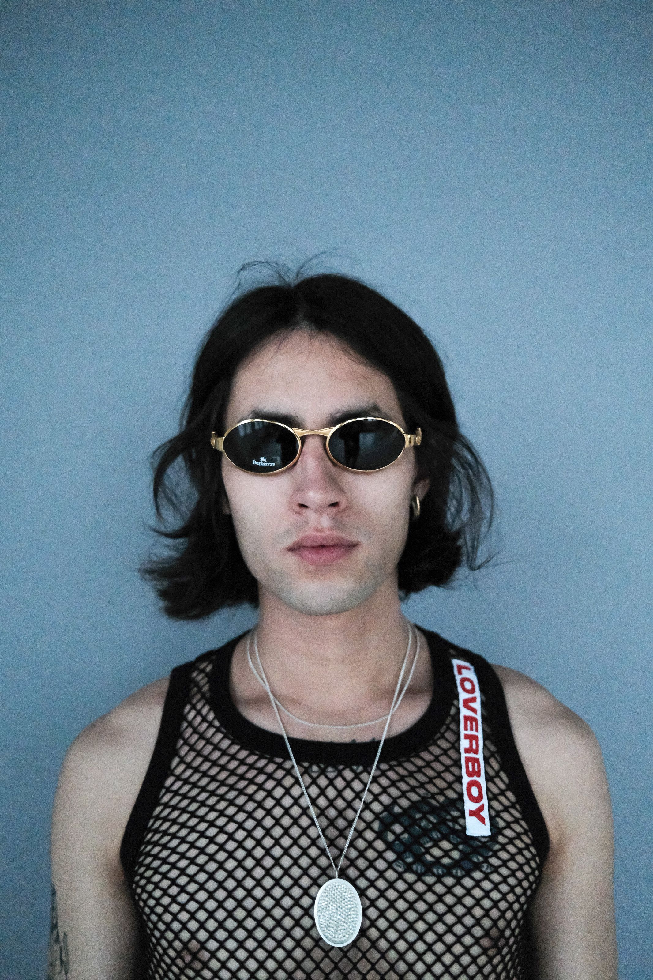 Burberry Burberry’s ’90s Gold Black Oval Sunglasses Size ONE SIZE - 5 Thumbnail